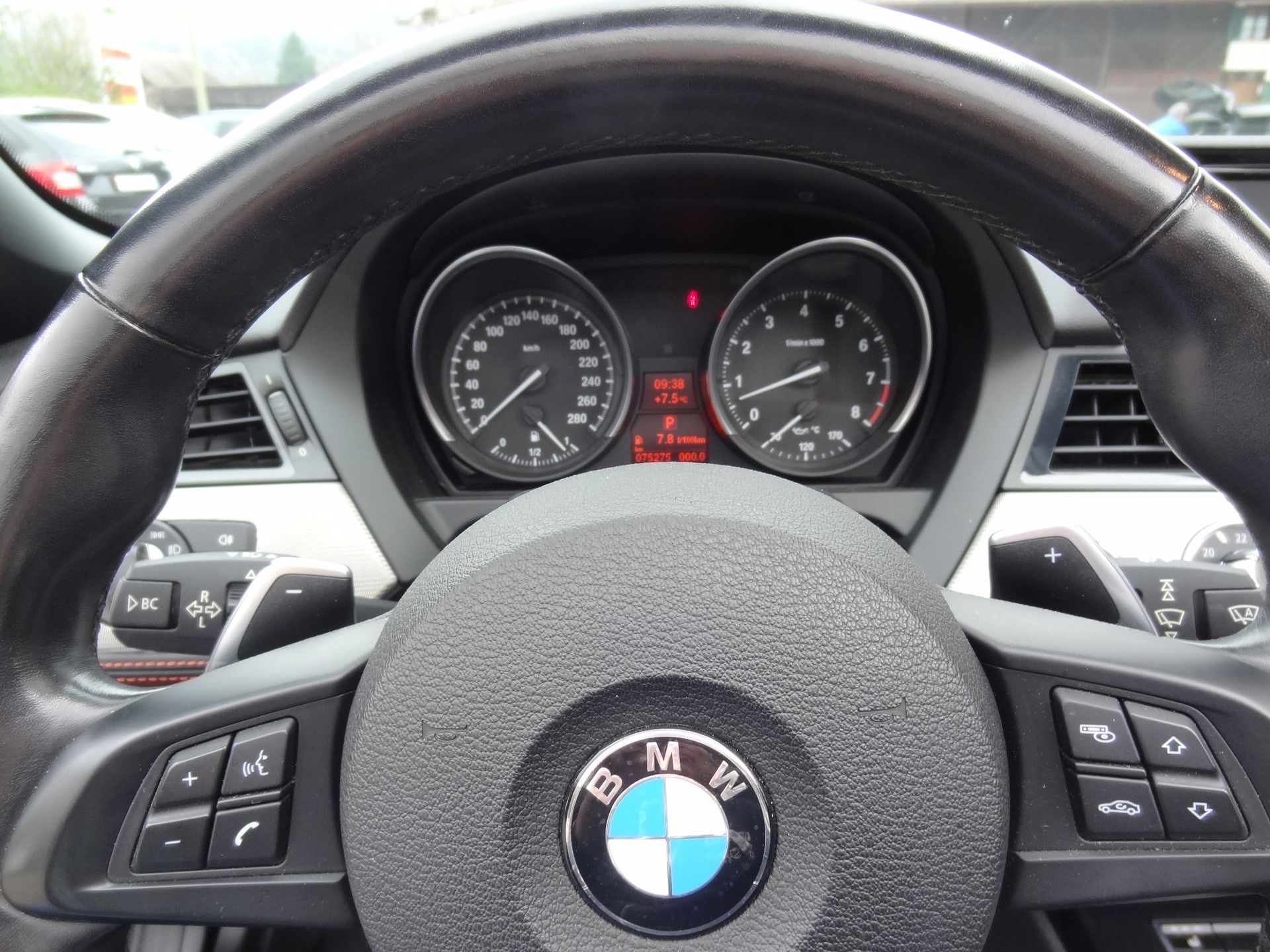 BMW Z4 sDrive35i DKG-image-10