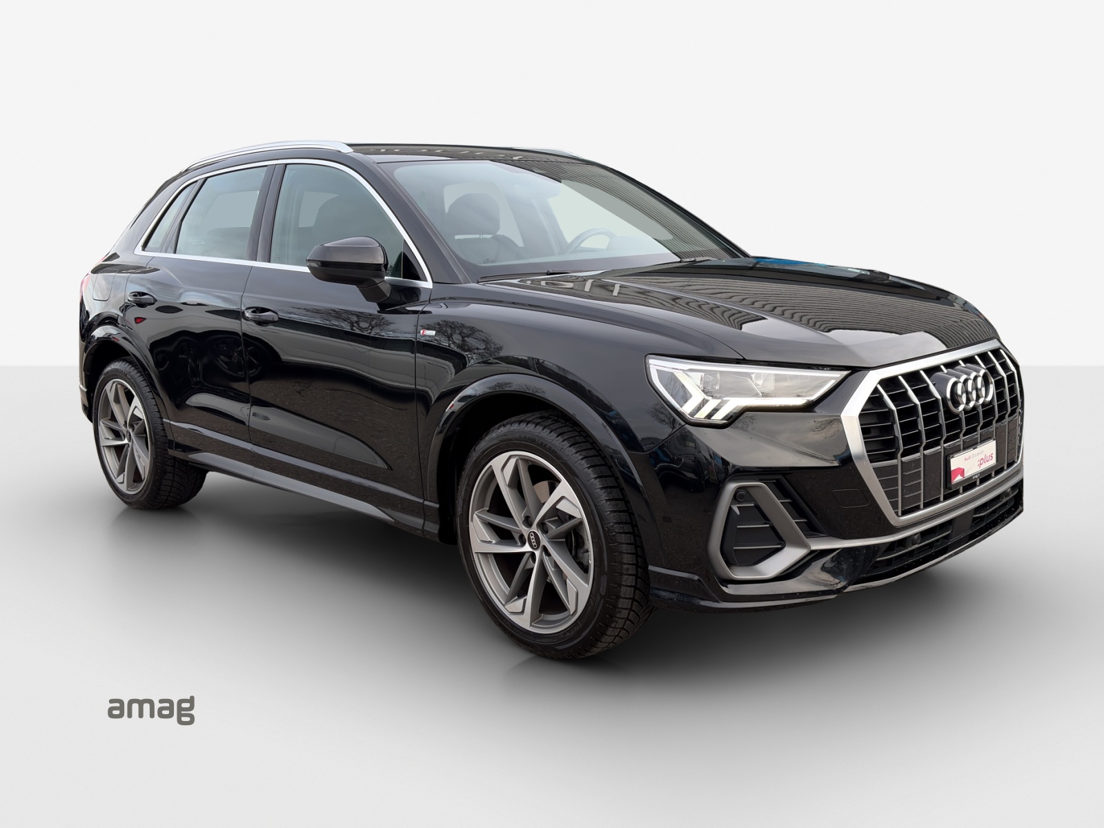 AUDI Q3 35 TFSI S line Attraction S-tronic-image-5