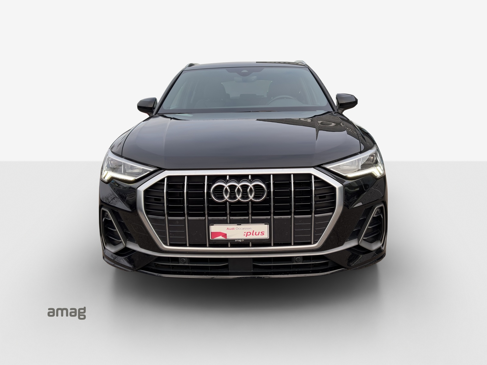 AUDI Q3 35 TFSI S line Attraction S-tronic-image-6