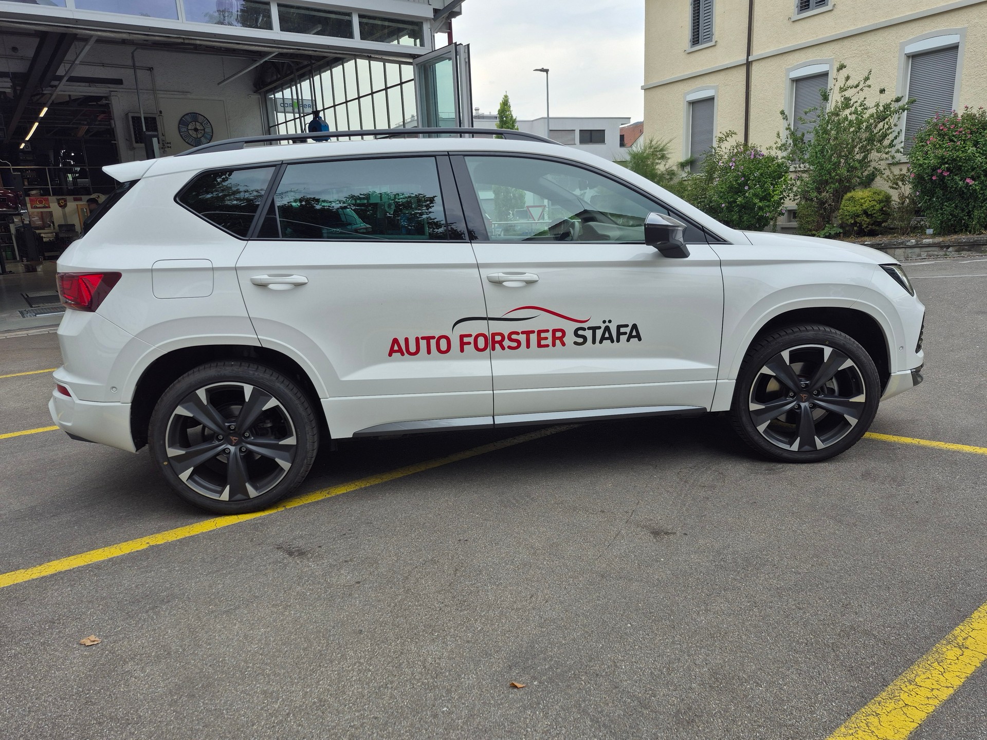 CUPRA Ateca 2.0TSI 4Drive DSG Anhängevorrichtung!-image-4