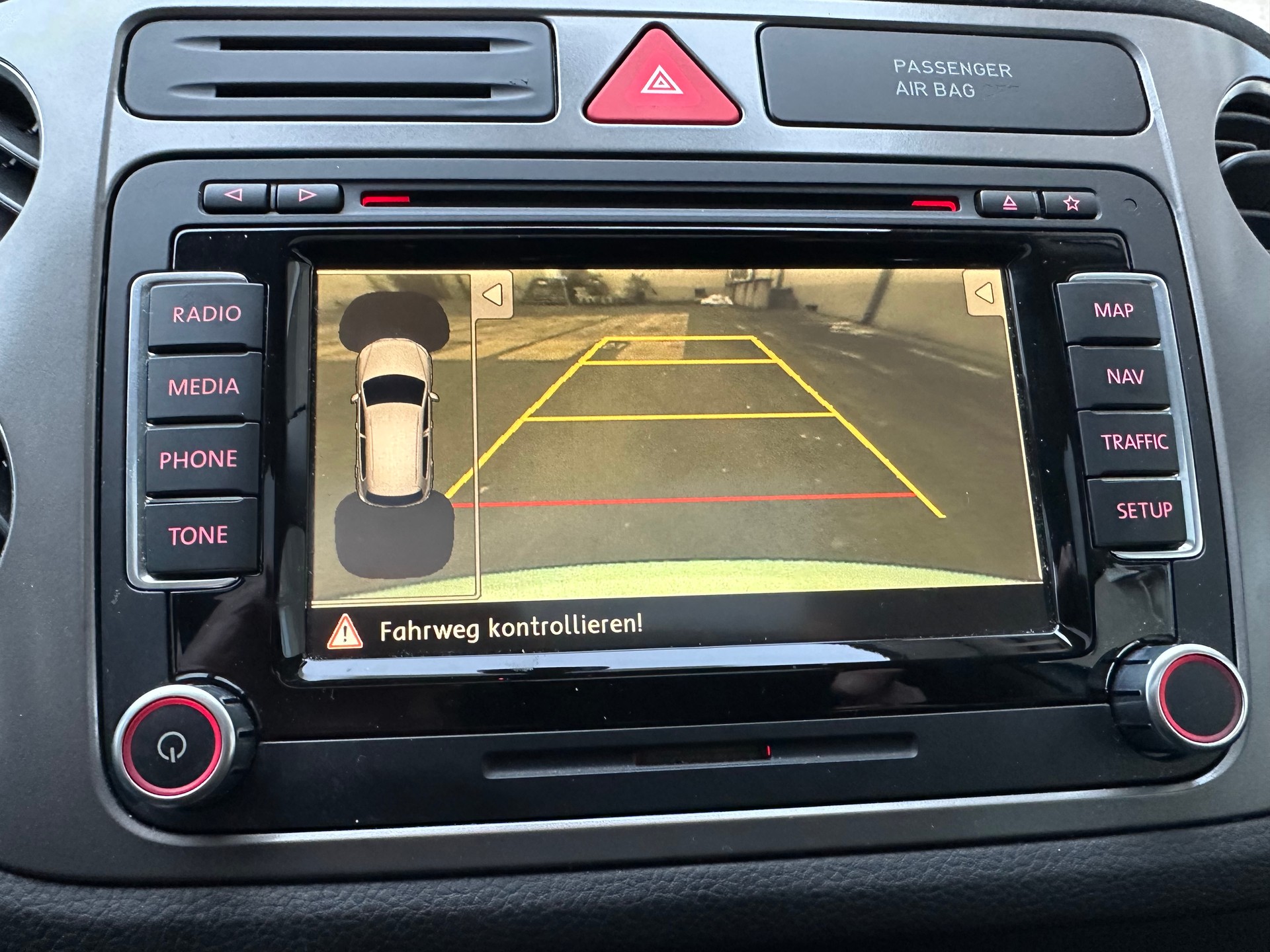 VW Tiguan 2.0 TSI Sport&Style DSG R-Line-image-22