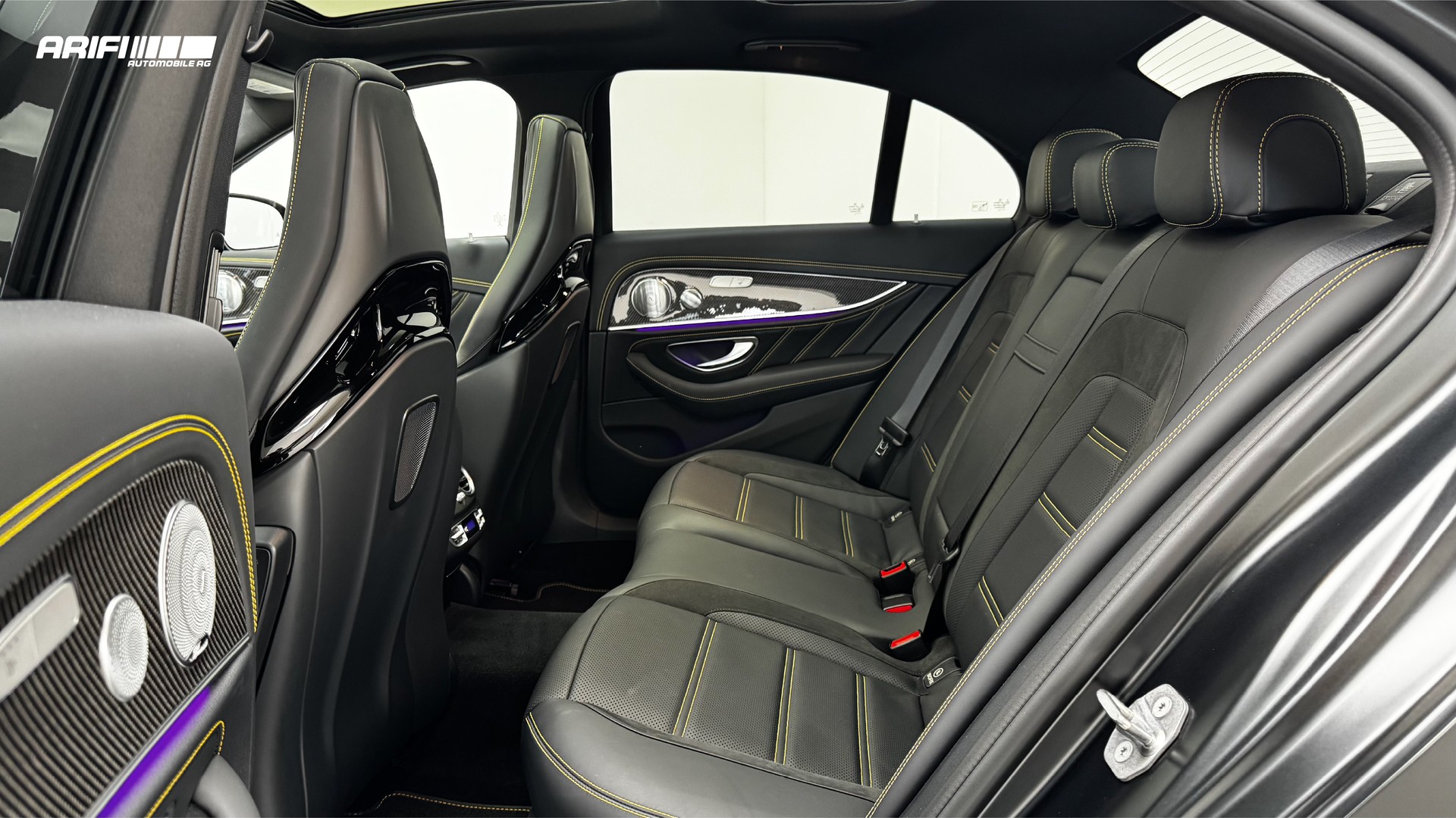 MERCEDES-BENZ E 63 AMG S Edition 1 Nachtschwarz Magno-image-17
