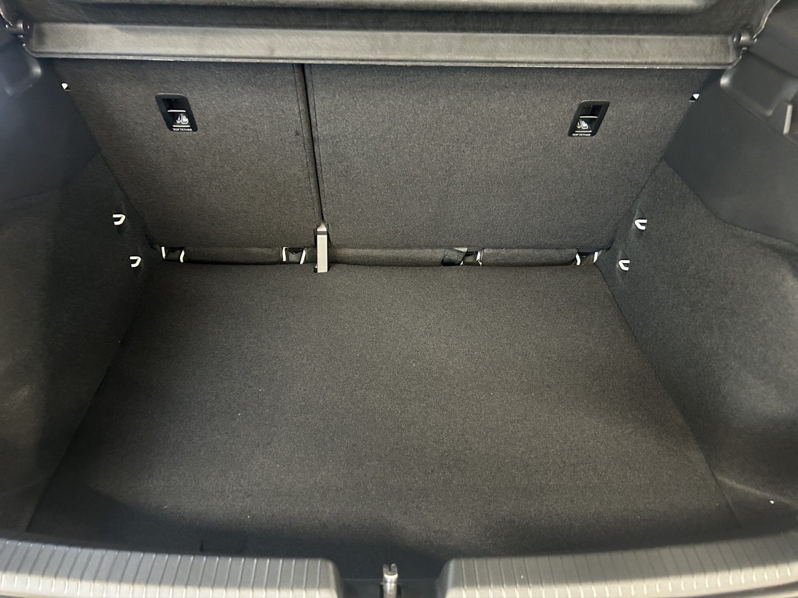CUPRA Born 59 kWh Edge-image-13