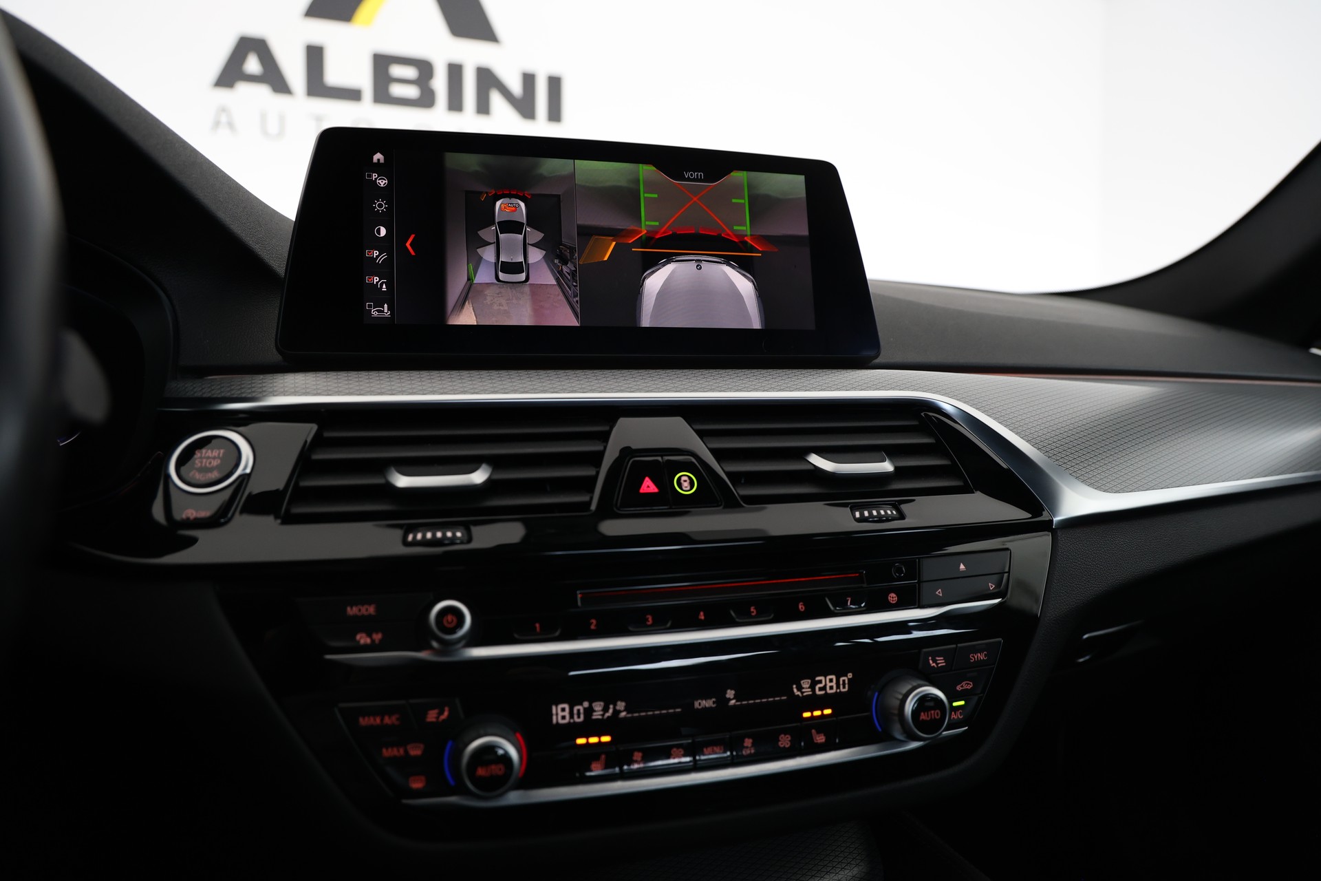 BMW 540d M-Sport xDrive Steptronic-image-13