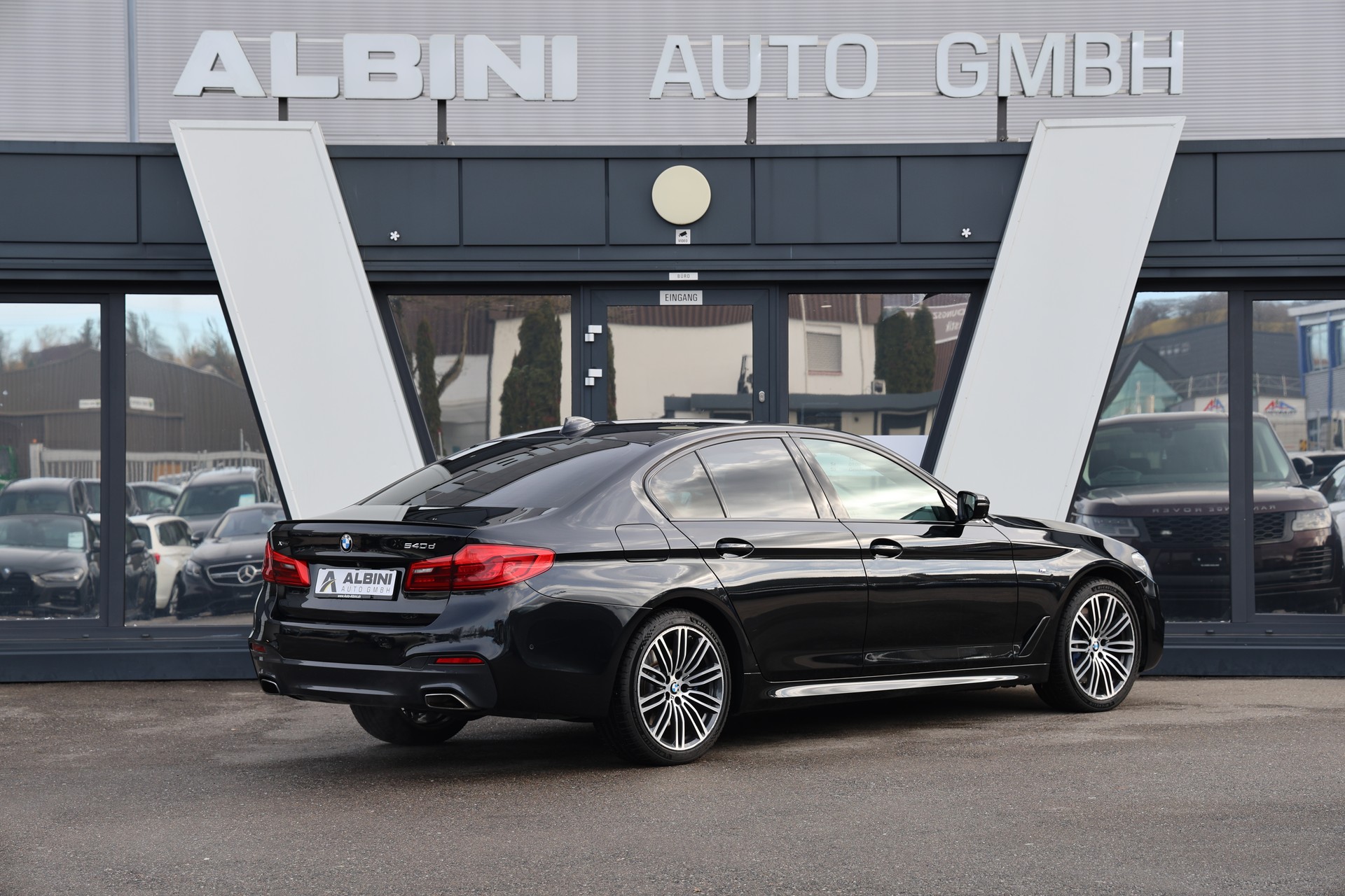 BMW 540d M-Sport xDrive Steptronic-image-2