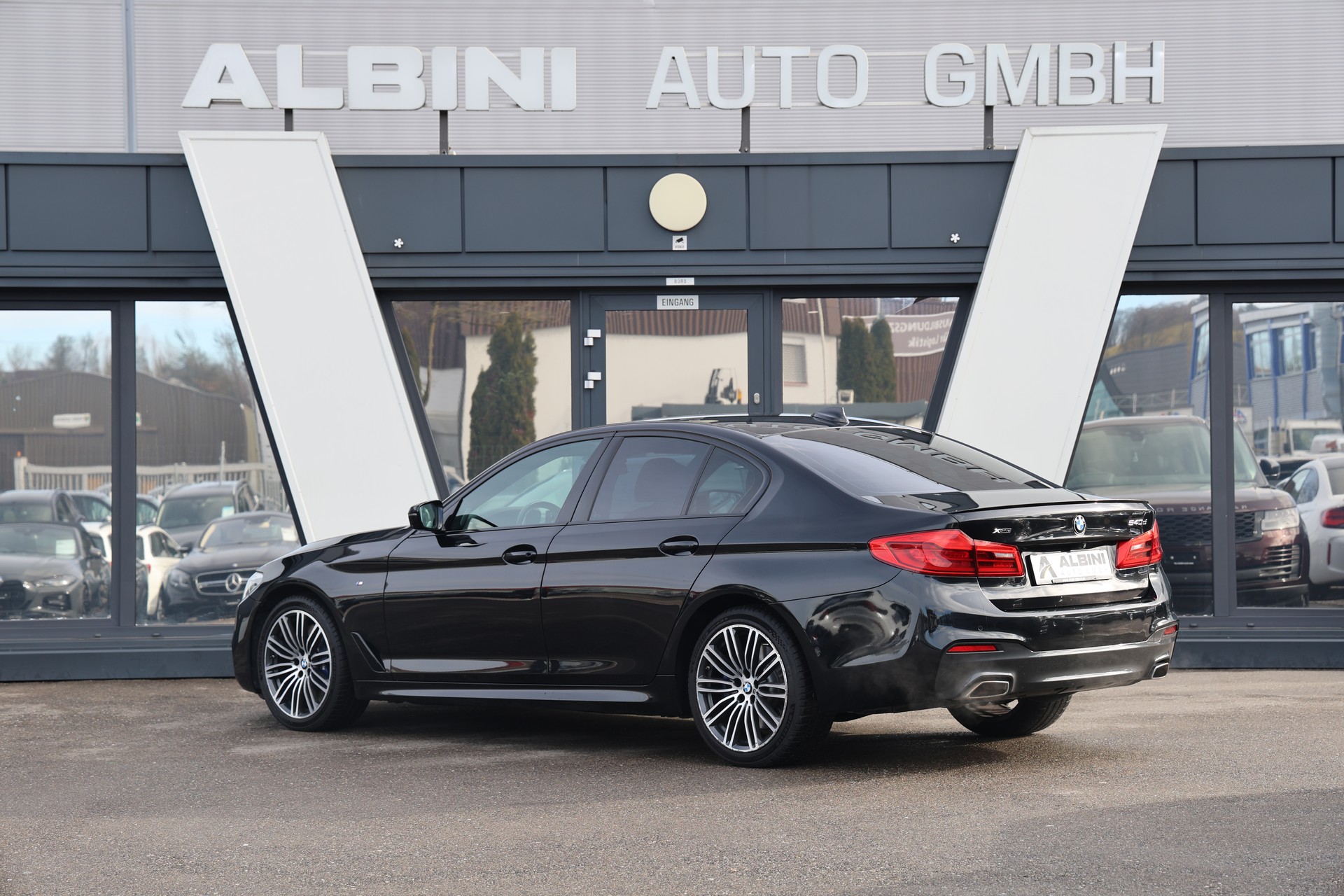BMW 540d M-Sport xDrive Steptronic-image-3