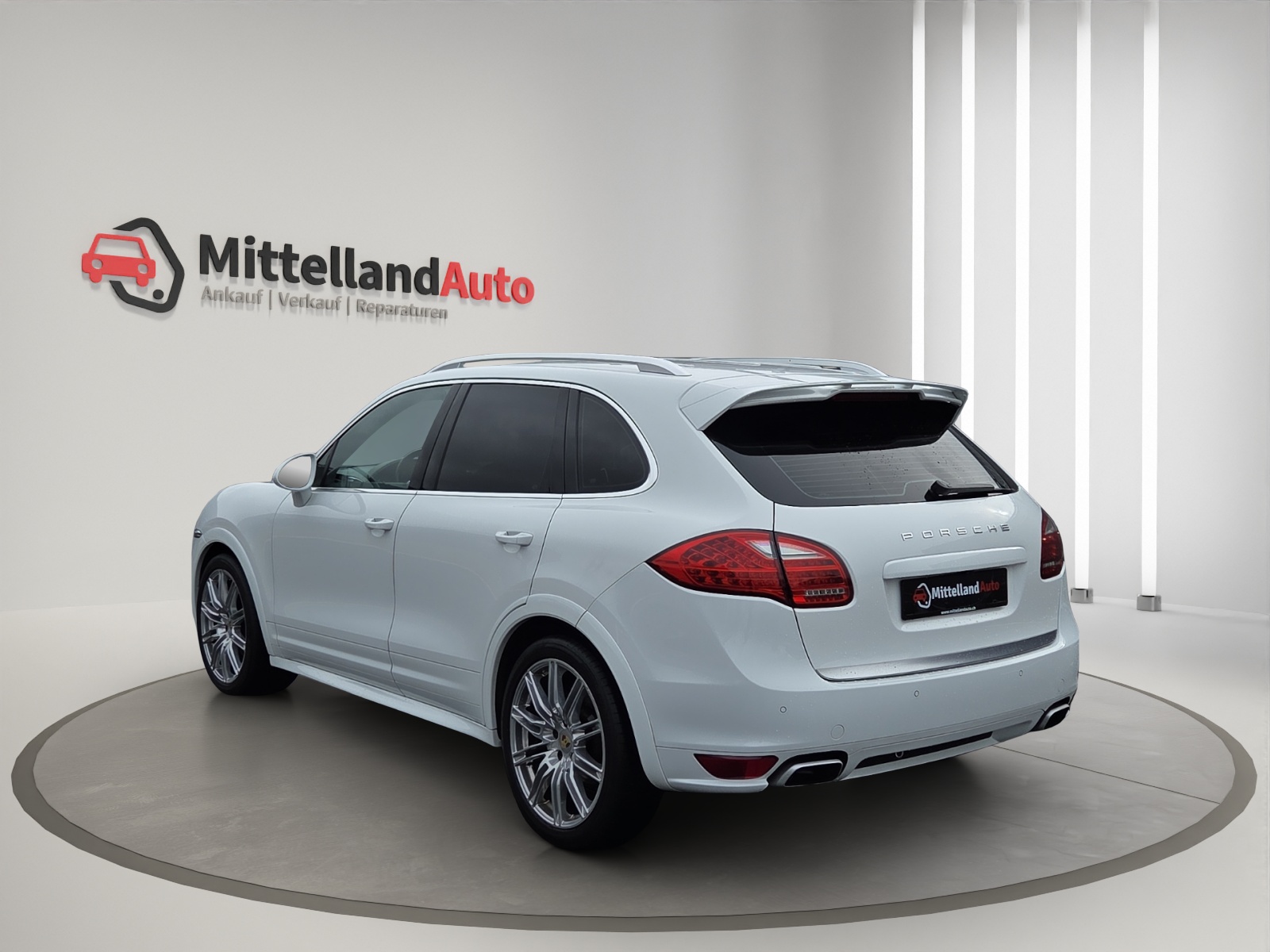 PORSCHE Cayenne Diesel-image-11