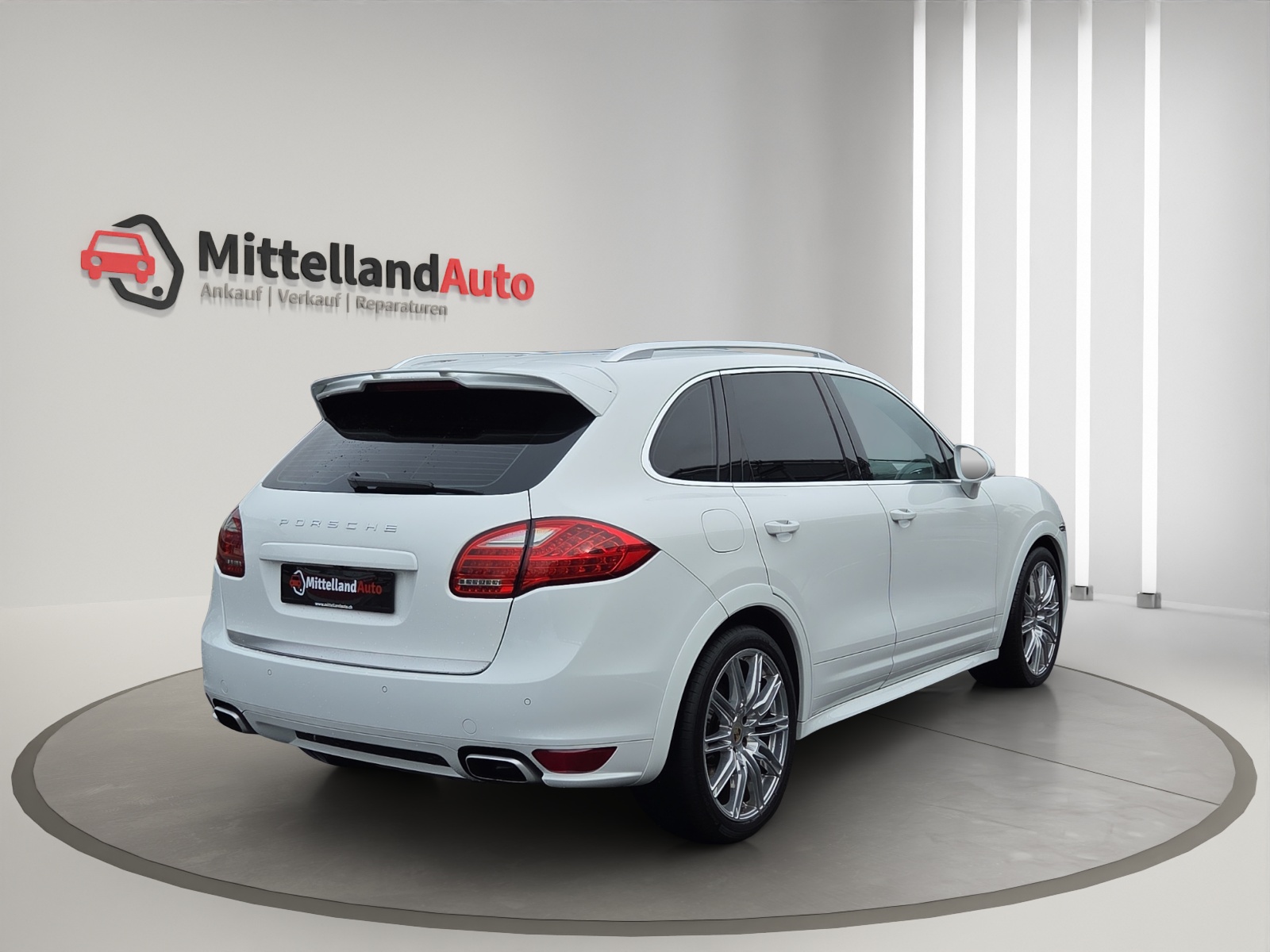 PORSCHE Cayenne Diesel-image-13