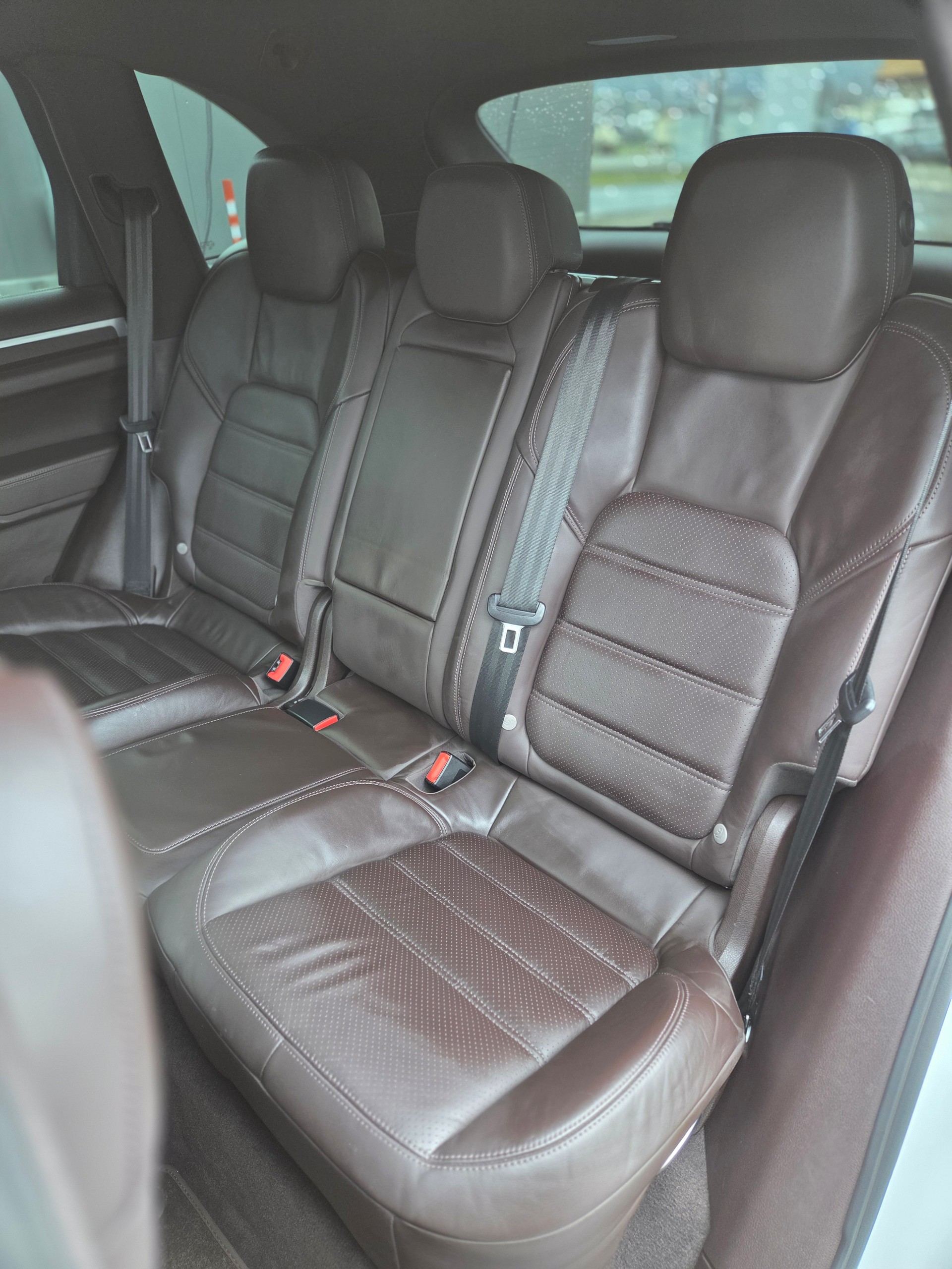 PORSCHE Cayenne Diesel-image-9