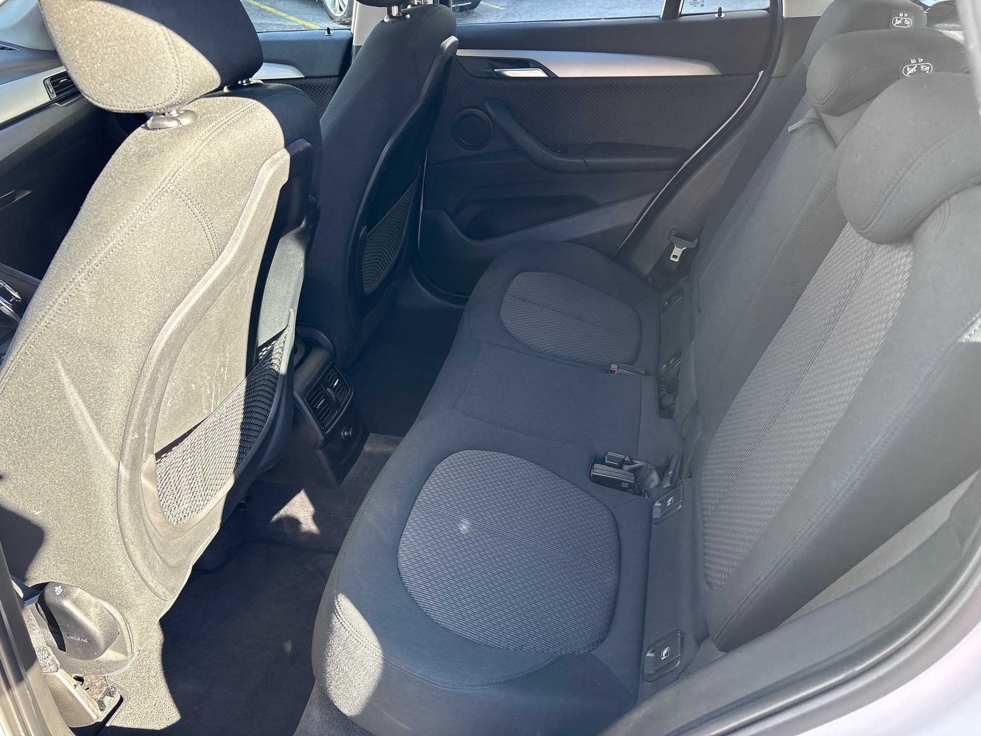 BMW X1 sDrive 18i Steptronic DSK-image-8