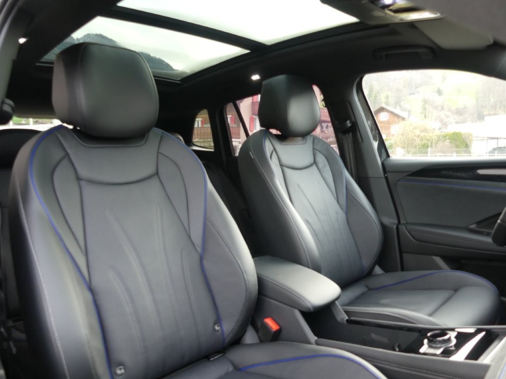 VW Tiguan 2.0 TDI SCR R-Line 4Motion DSG-image-10