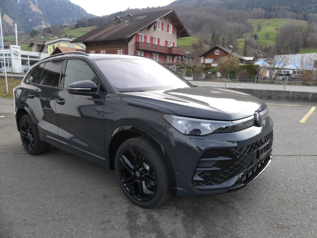 VW Tiguan 2.0 TDI SCR R-Line 4Motion DSG-image-4
