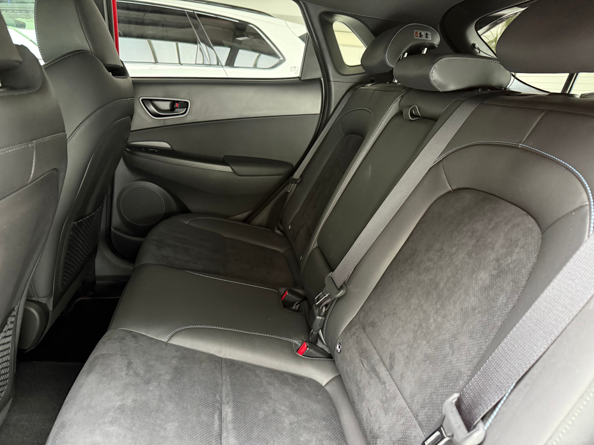 HYUNDAI Kona 2.0 T-GDi N DCT * CH-Fahrzeug *-image-11