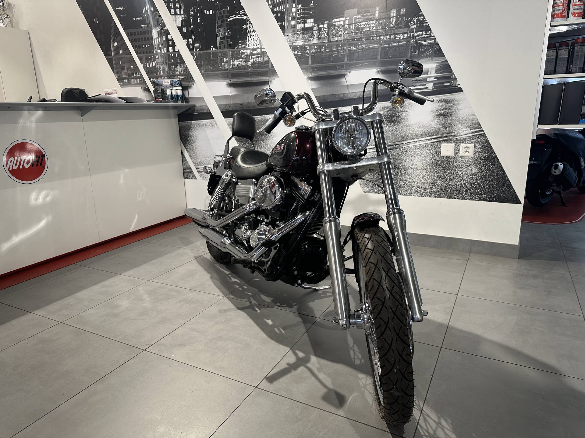 HARLEY-DAVIDSON Dyna FXDWGI | 9’460 km | Top Zustand | Chopper-image-14
