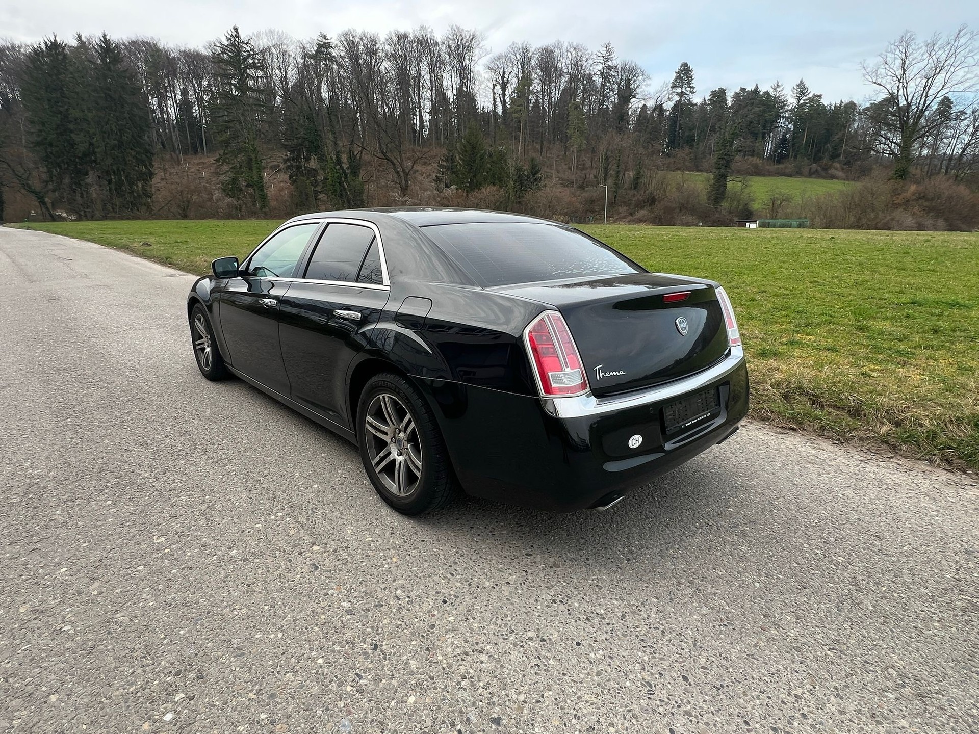 LANCIA Thema 3.0 CRD Platinum Automatic-showroom-element-1