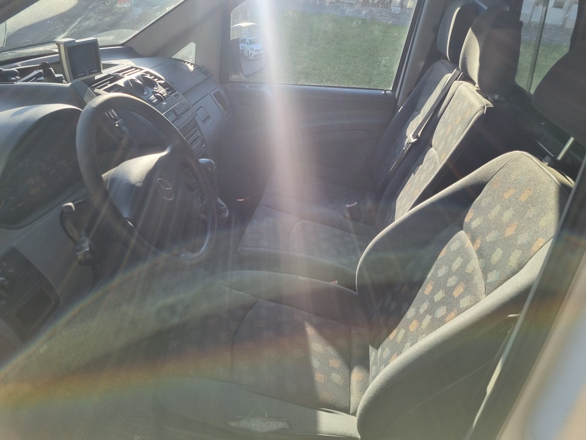 MERCEDES-BENZ Vito 111 CDI-image-8