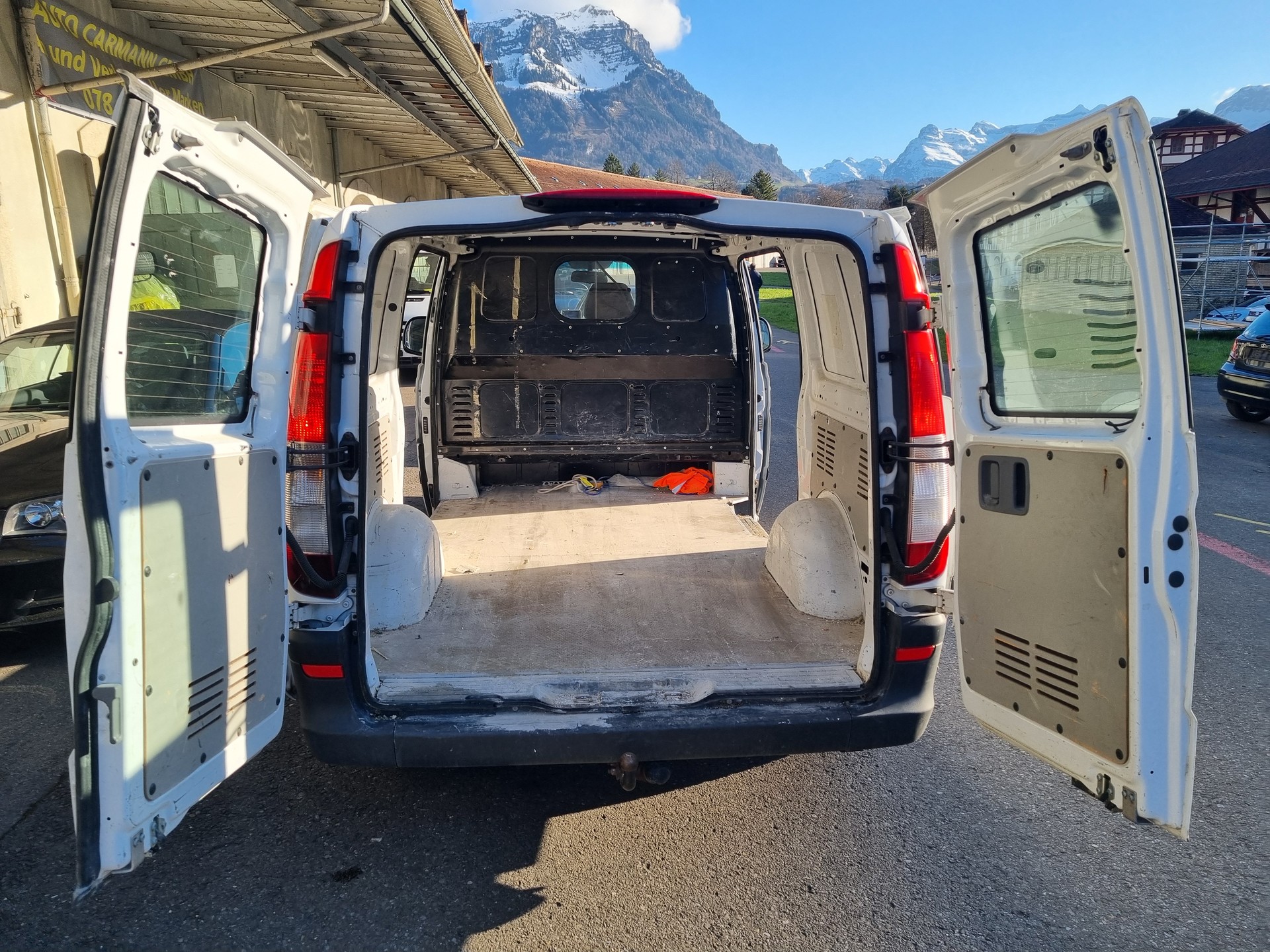 MERCEDES-BENZ Vito 111 CDI-image-6