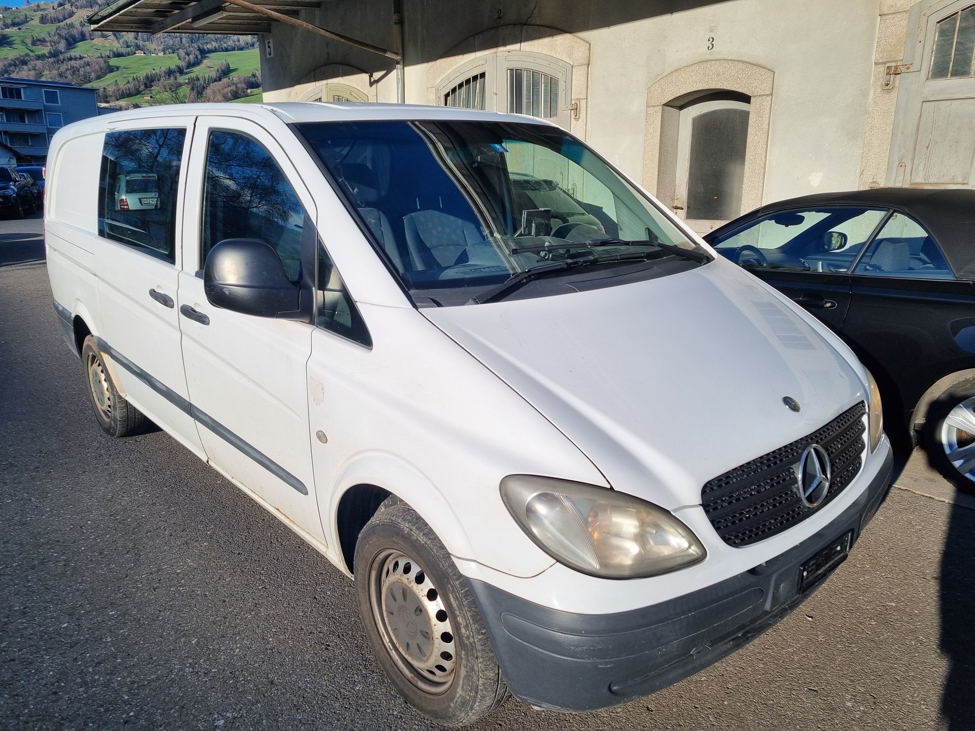 MERCEDES-BENZ Vito 111 CDI-image-3