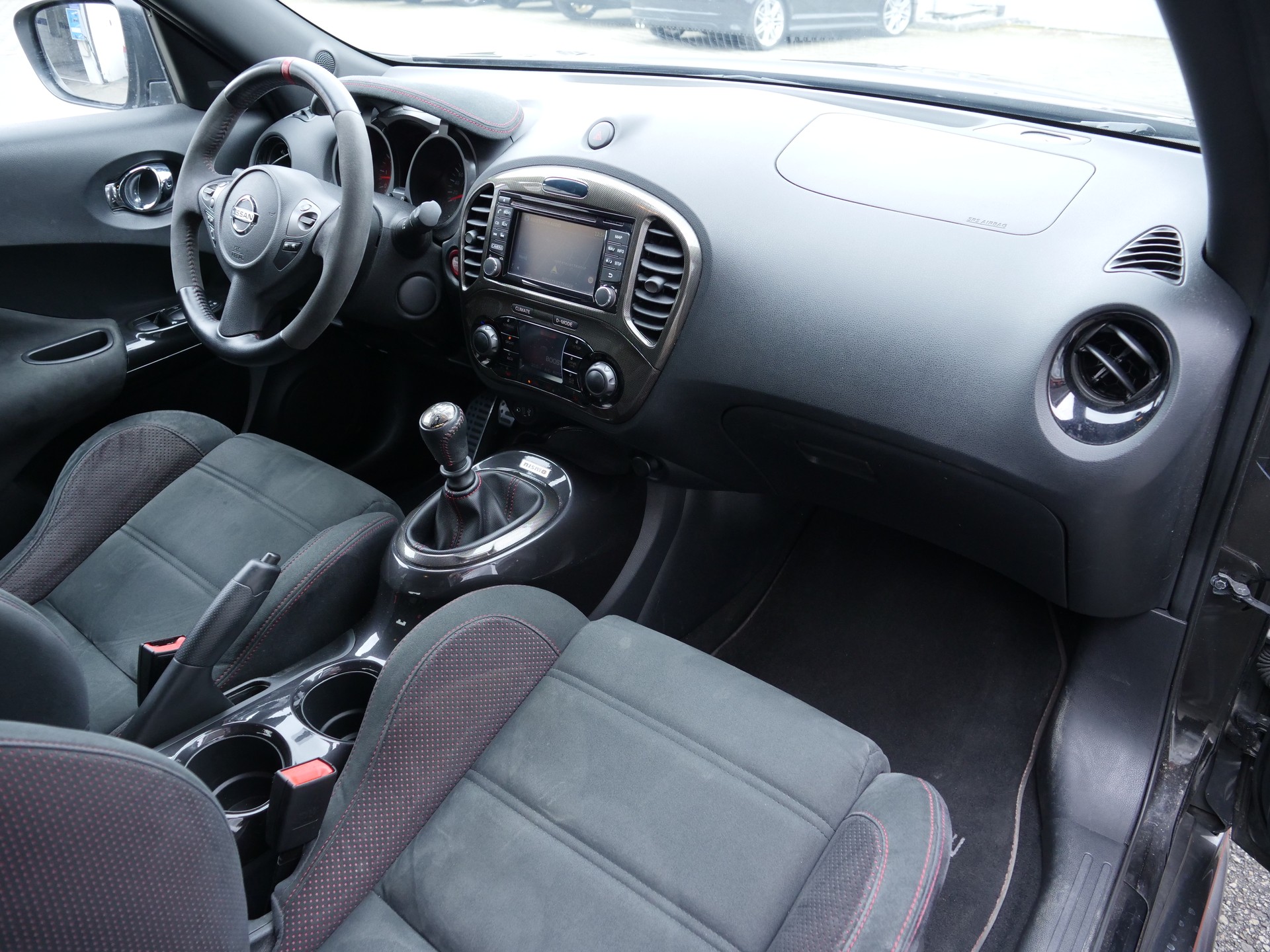 NISSAN Juke 1.6 DIG-T Nismo RS-image-9