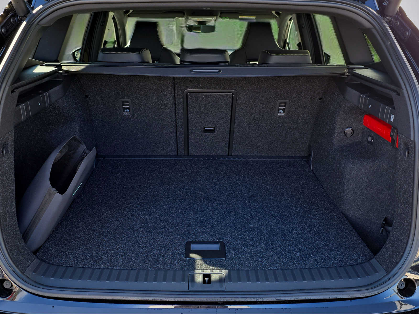 SKODA Enyaq 4x4 RS-image-11
