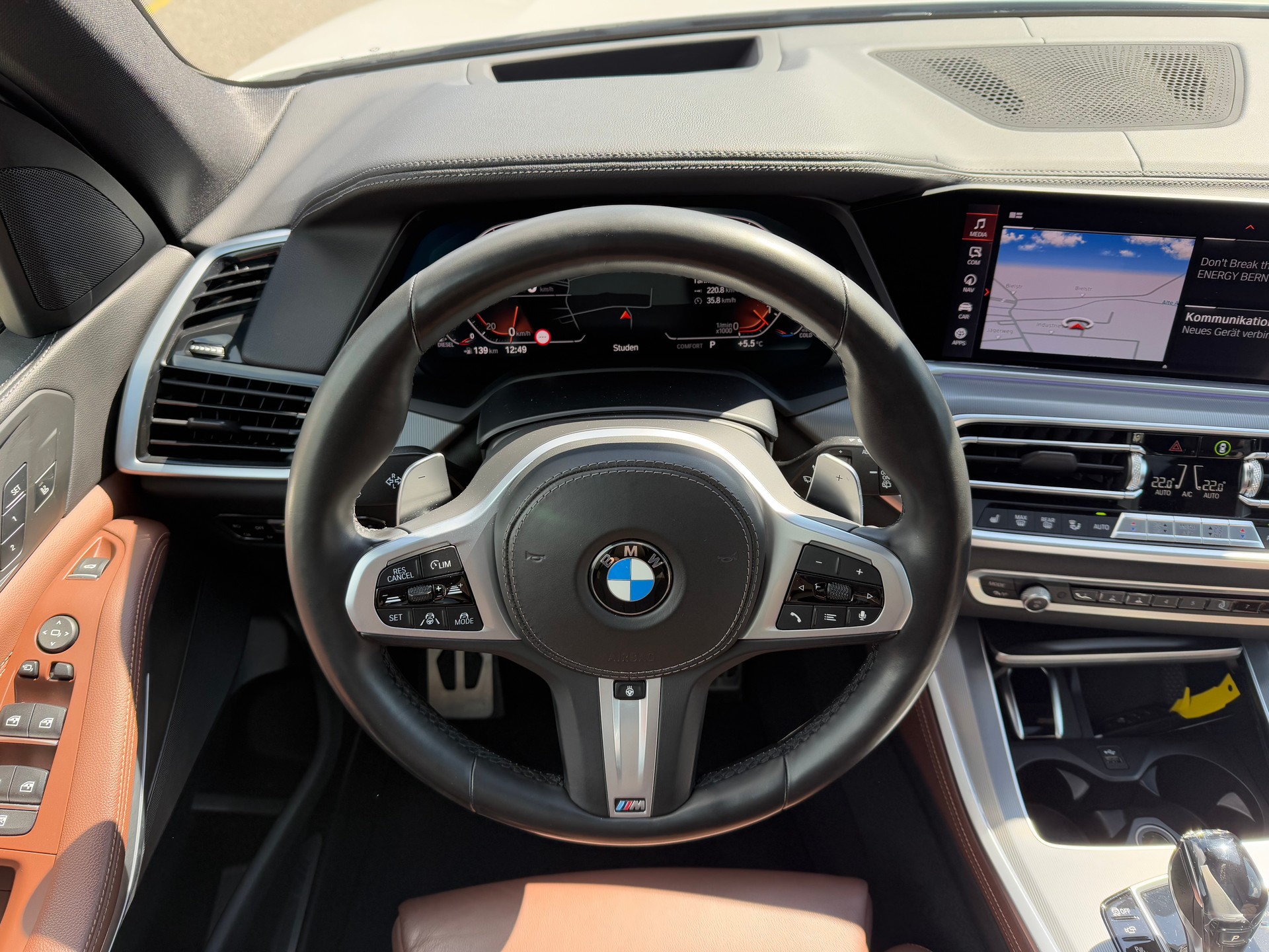 BMW X5 xDrive 30d Steptronic M-Sportpaket-image-10