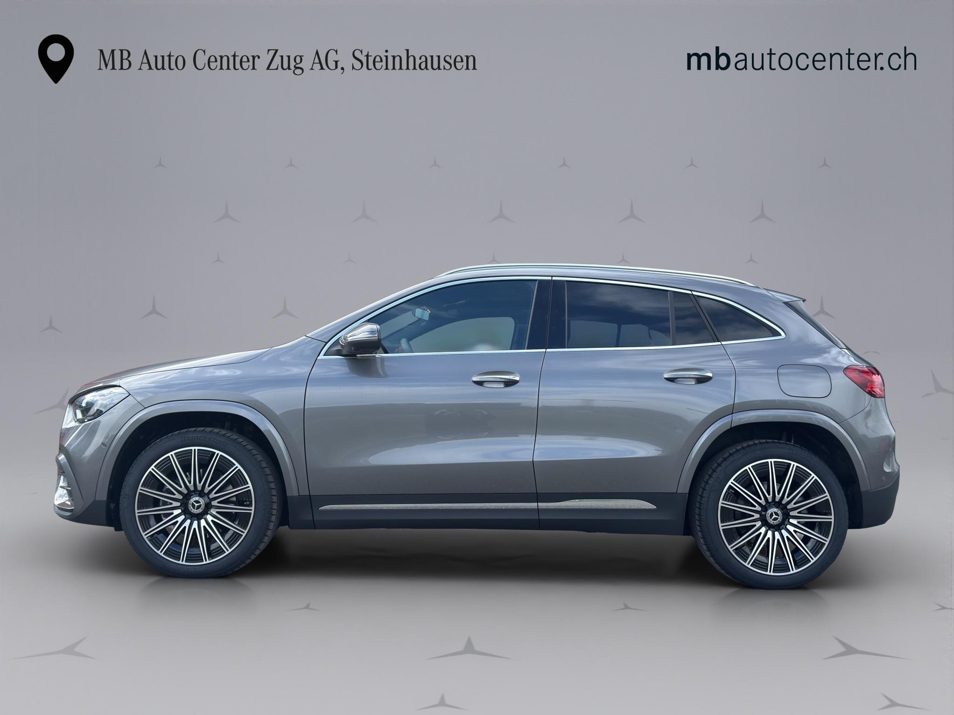 MERCEDES-BENZ GLA 250 e EQ Star AMG Line-image-1