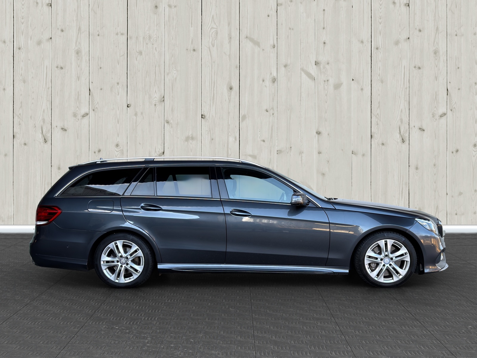 MERCEDES-BENZ E 350 BlueTEC Avantgarde 4Matic 7G-Tronic-image-7