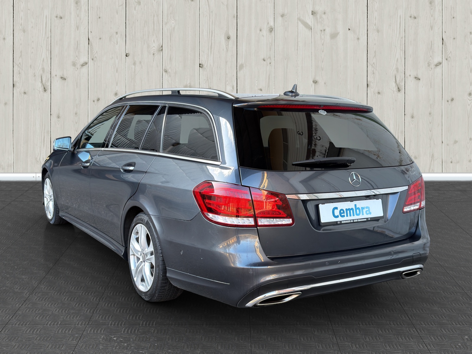 MERCEDES-BENZ E 350 BlueTEC Avantgarde 4Matic 7G-Tronic-image-4