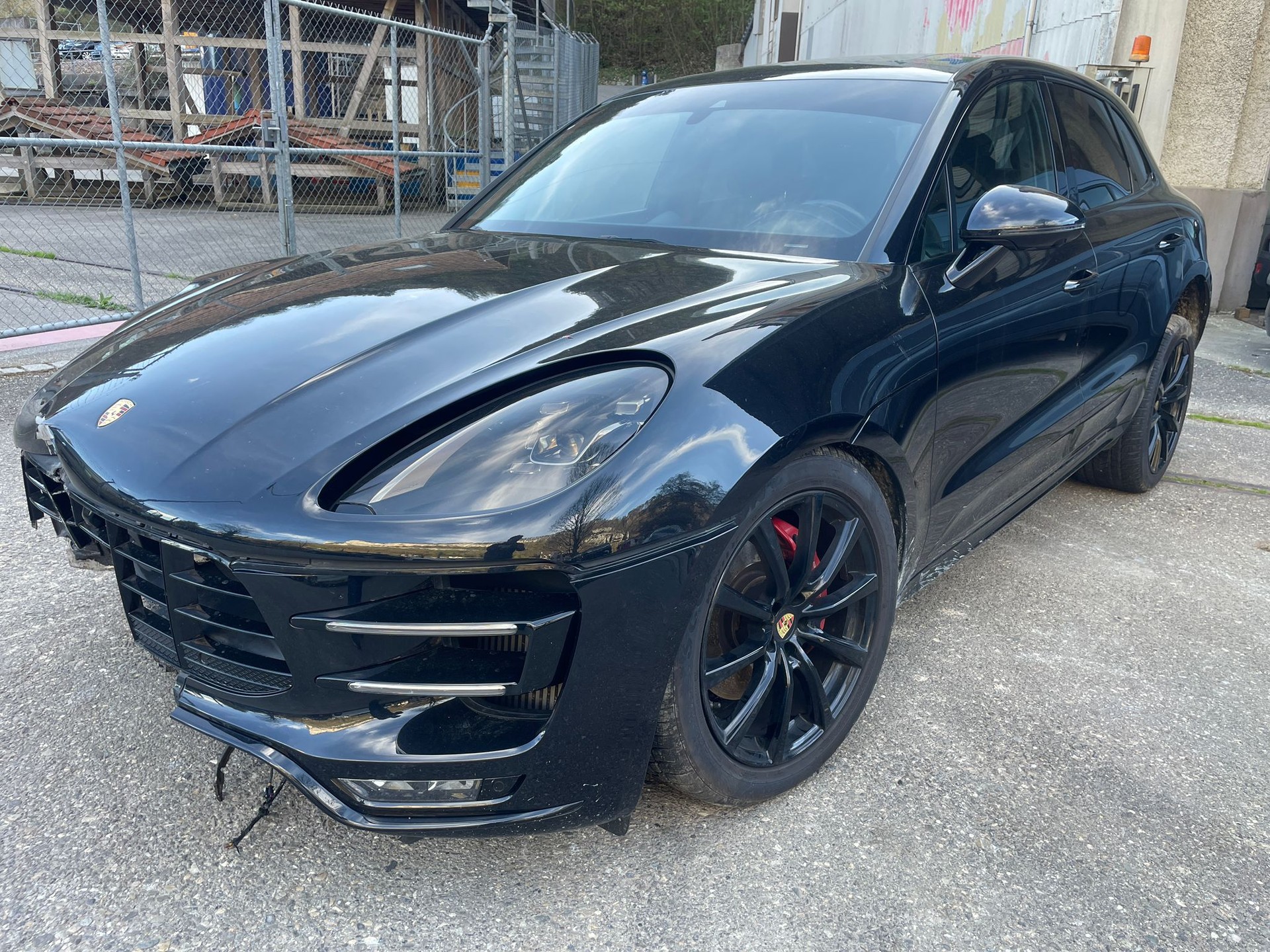 PORSCHE Macan Turbo PDK-image-0