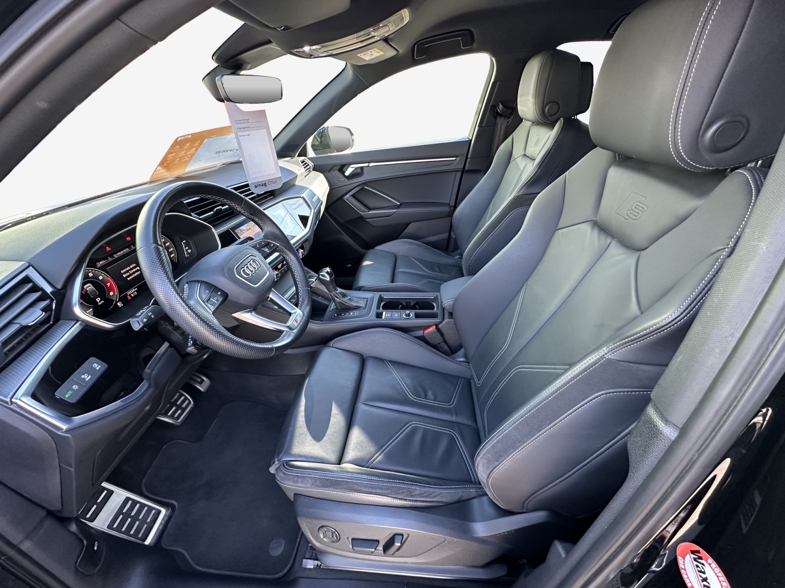 AUDI Q3 Sportback 35 TFSI S line Attraction S-tronic-image-8