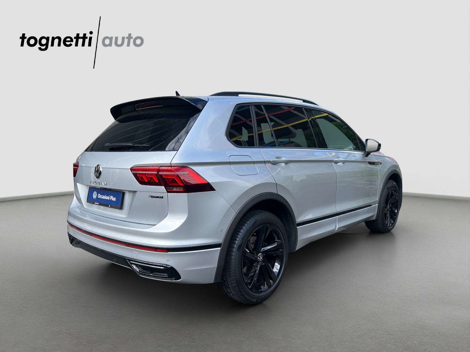 VW Tiguan 2.0 TDI SCR R-Line 4Motion DSG-image-3