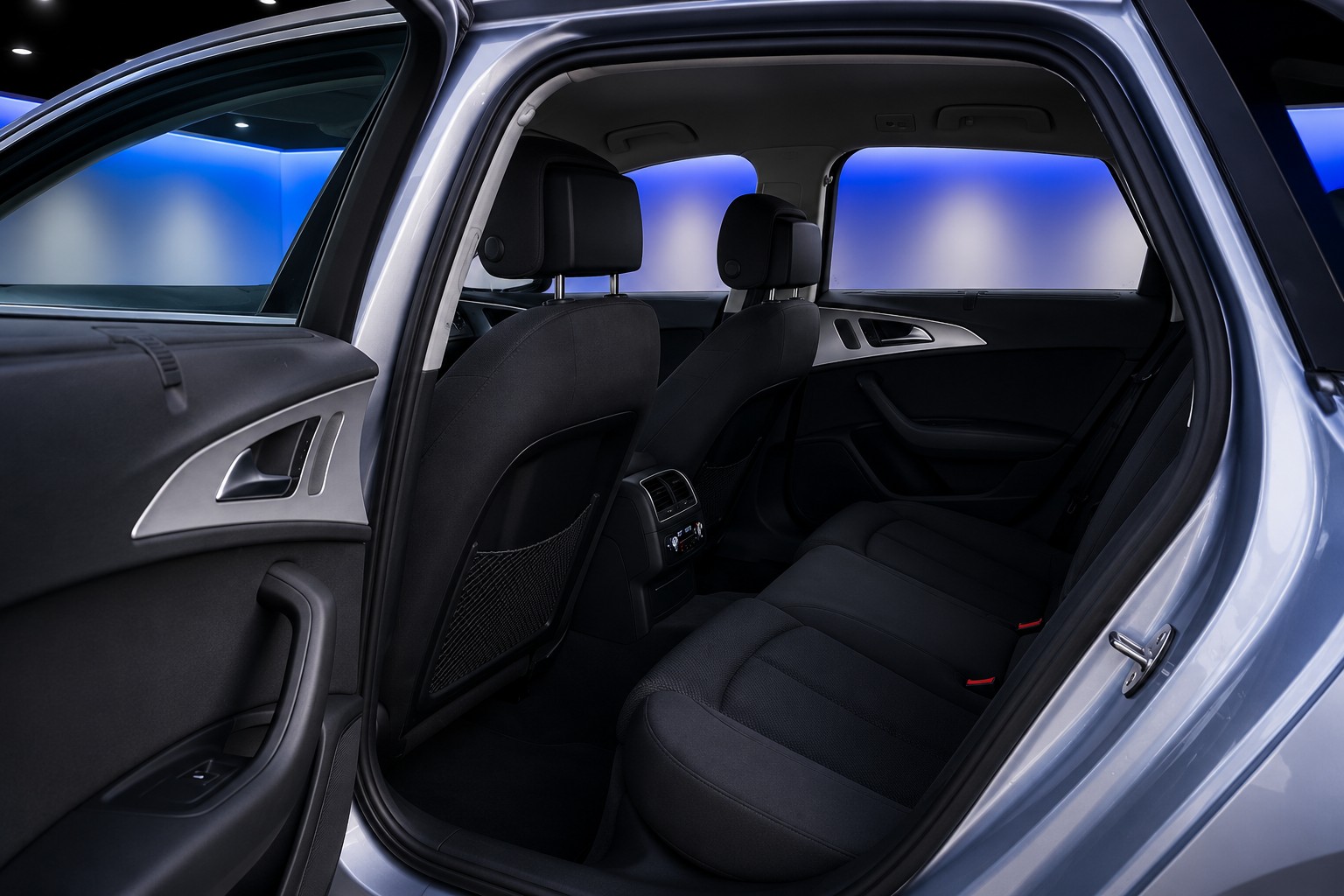 AUDI A6 Avant 3.0 TDI V6 quattro S-tronic-image-9