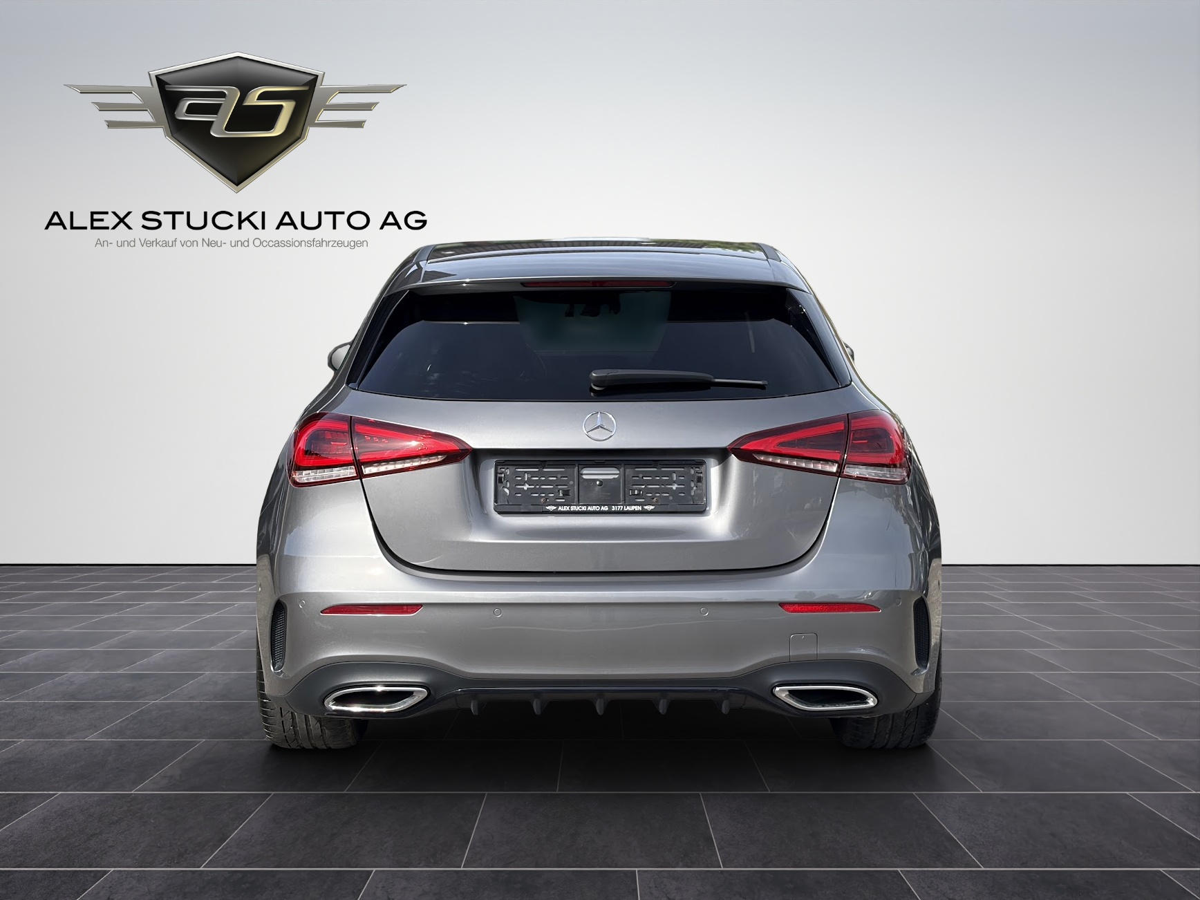 MERCEDES-BENZ A 200 4Matic AMG Line 8G-DCT-image-5