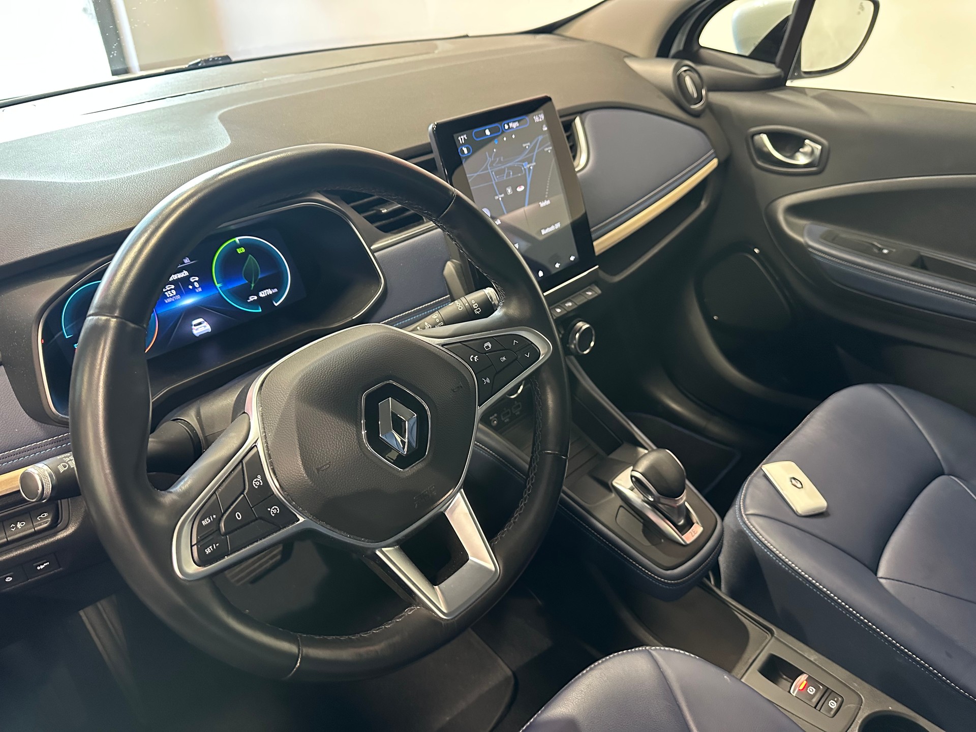 RENAULT Zoe Riviera R135 (incl. Batterie)-image-7
