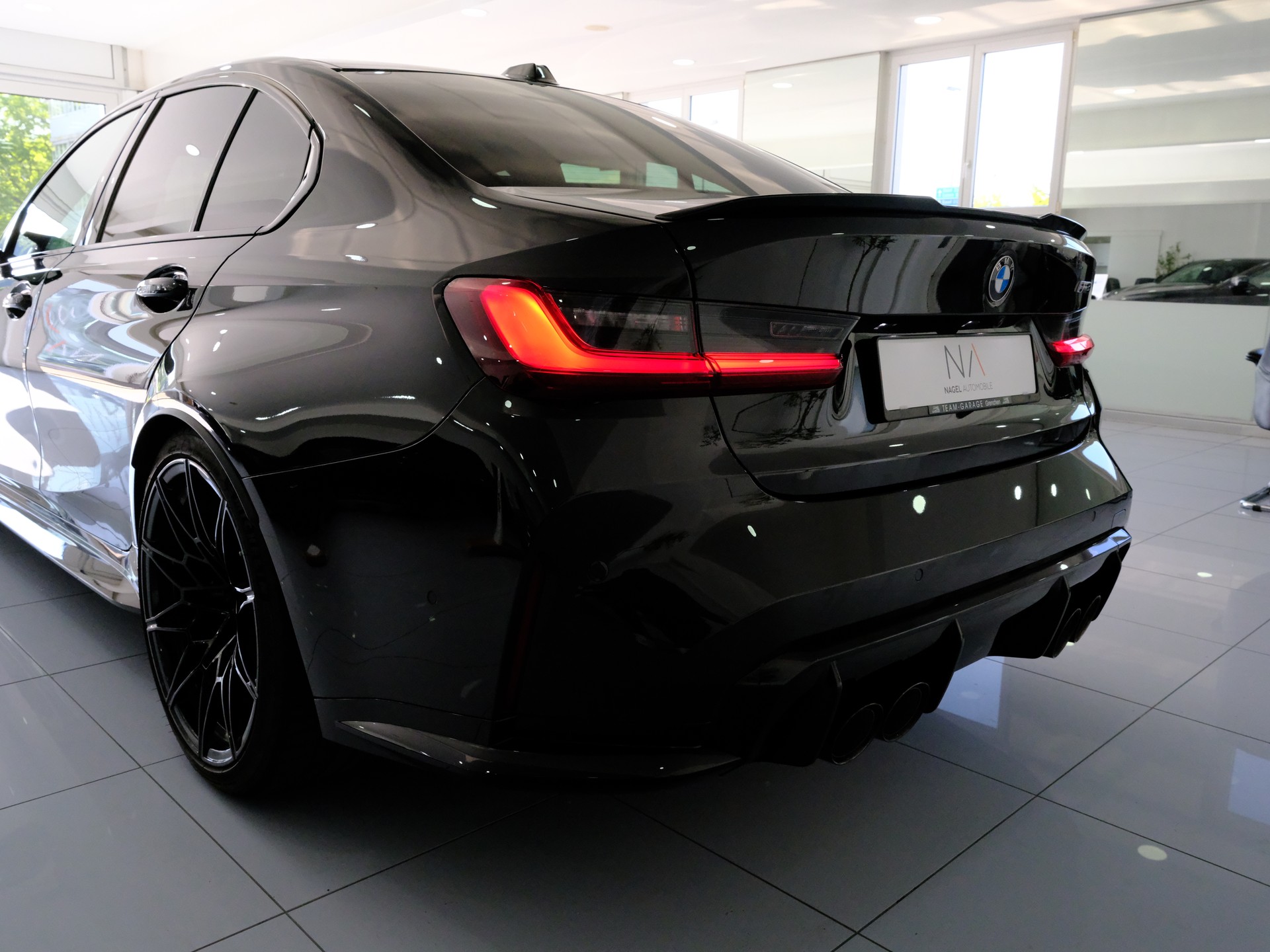 BMW M3 *CARBON-SCHALENSITZE*WERKSGARANTIE*ALCANTARA-LENKRAD*-image-9