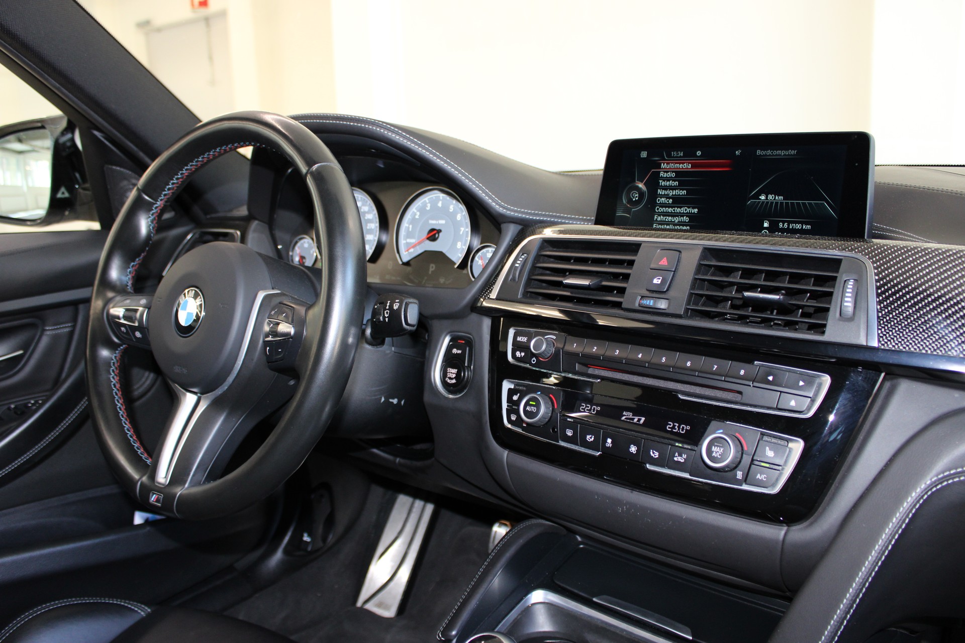 BMW M3 Drivelogic-image-9