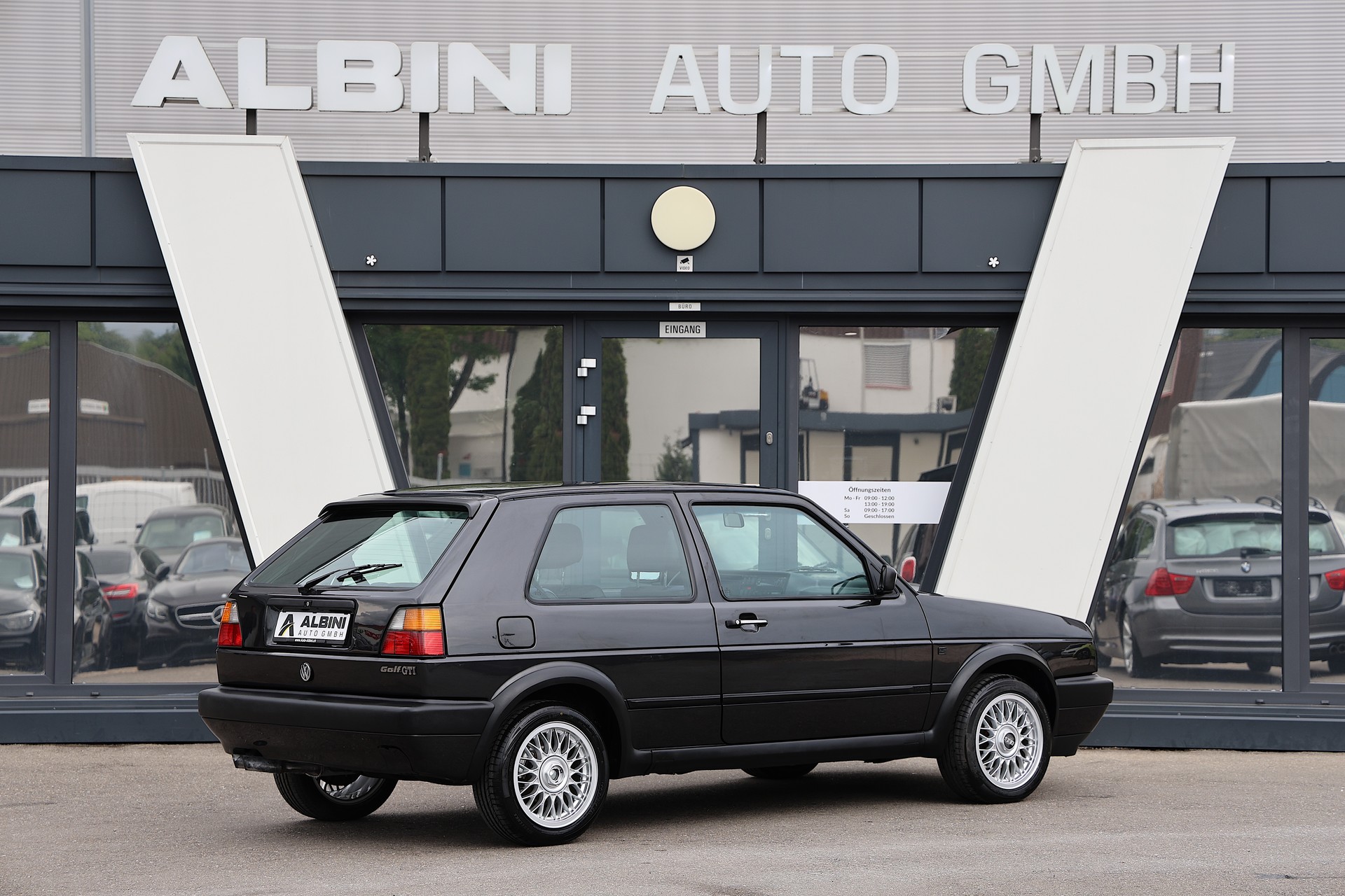 VW Golf 1800 GTI-image-3