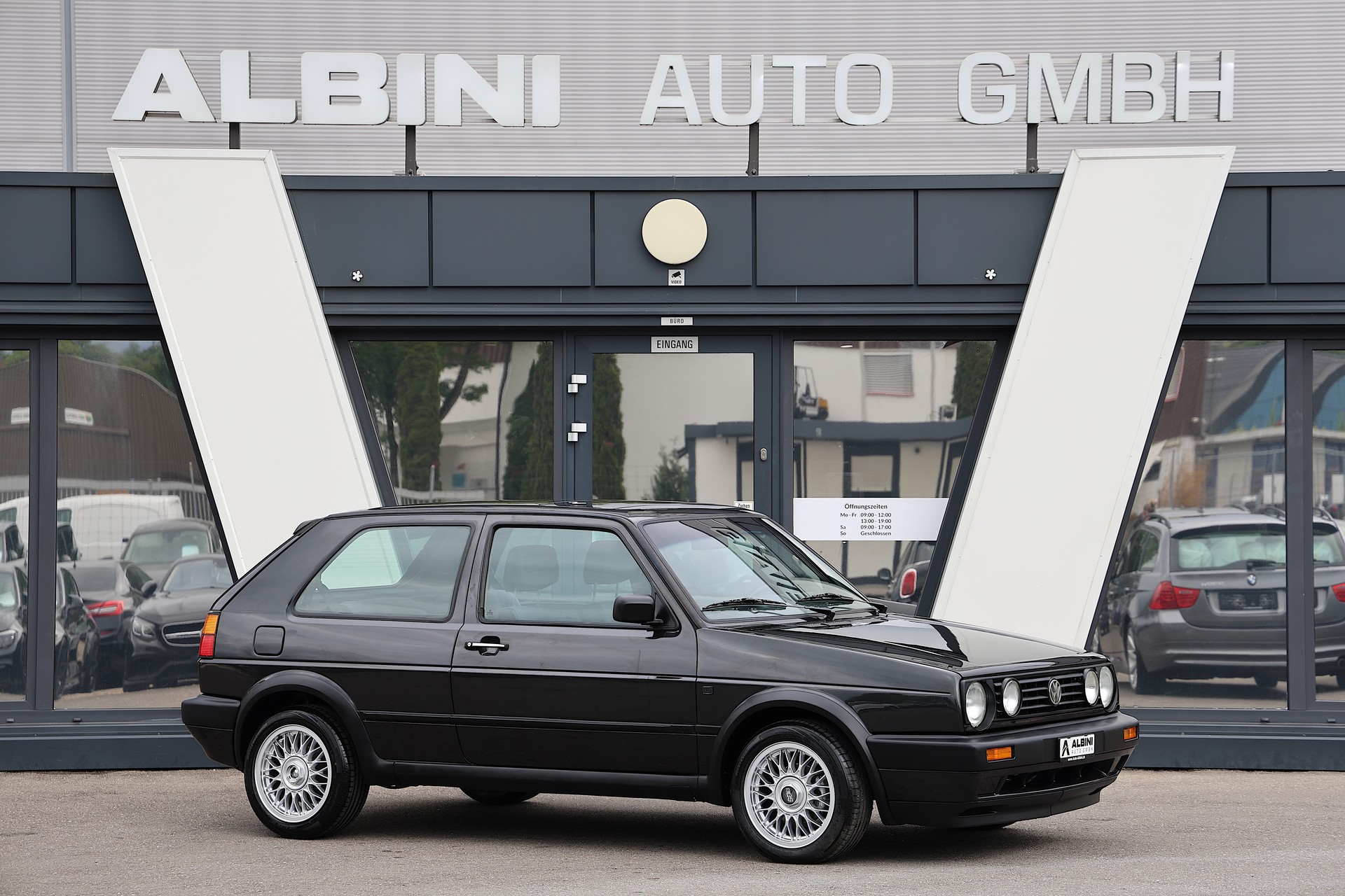 VW Golf 1800 GTI-image-1