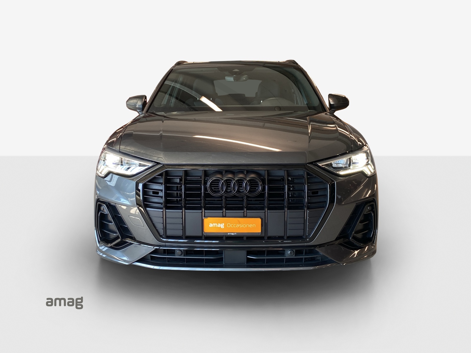 AUDI Q3 35 TFSI S line Attraction S-tronic-image-6