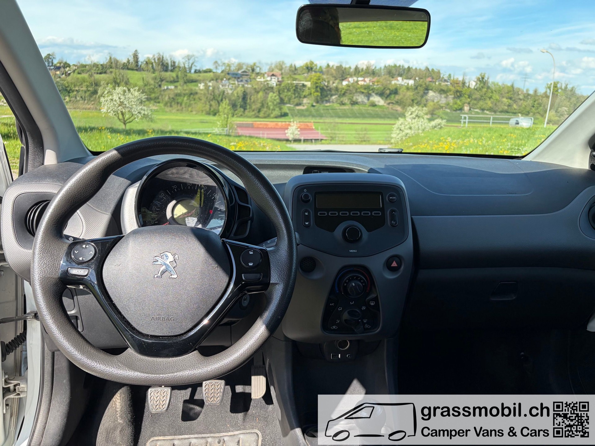 PEUGEOT 108 e-1.0 VTi Stop&Start Active-image-8