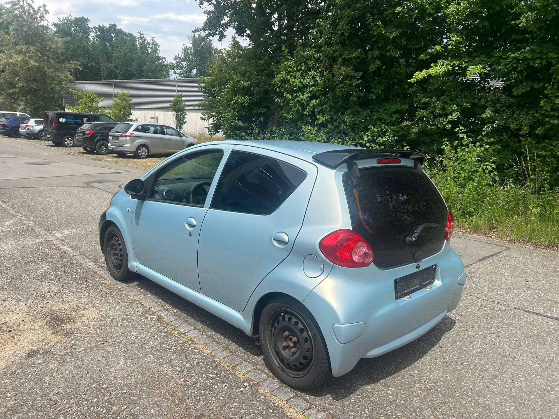 TOYOTA Aygo 1.0 Linea Terra-image-4