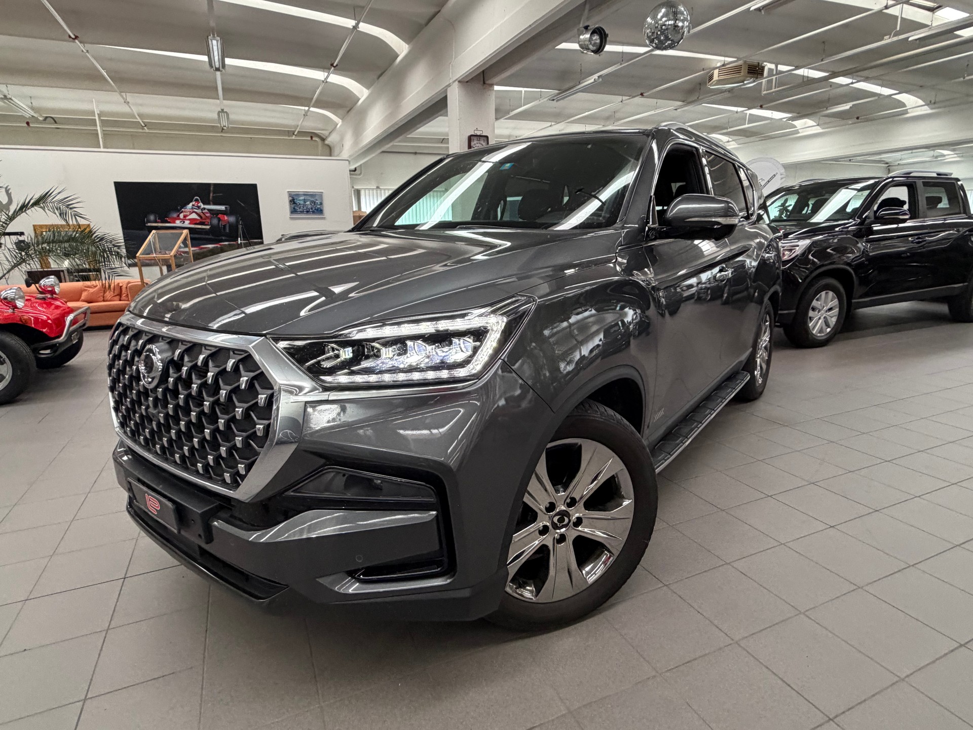 KGM-SsangYong Rexton 2.2 CRDi 7 Pl. Sapphire 4WD AT-image-0