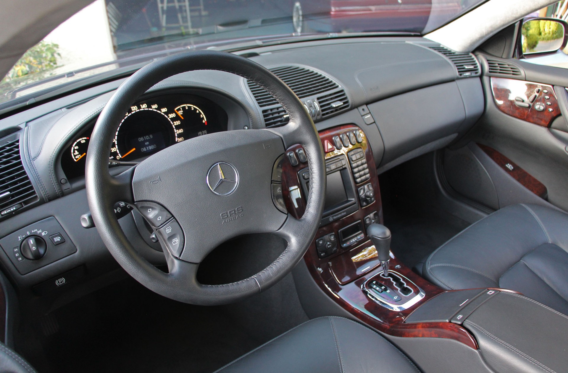 MERCEDES-BENZ CL 500 Automatic-image-6