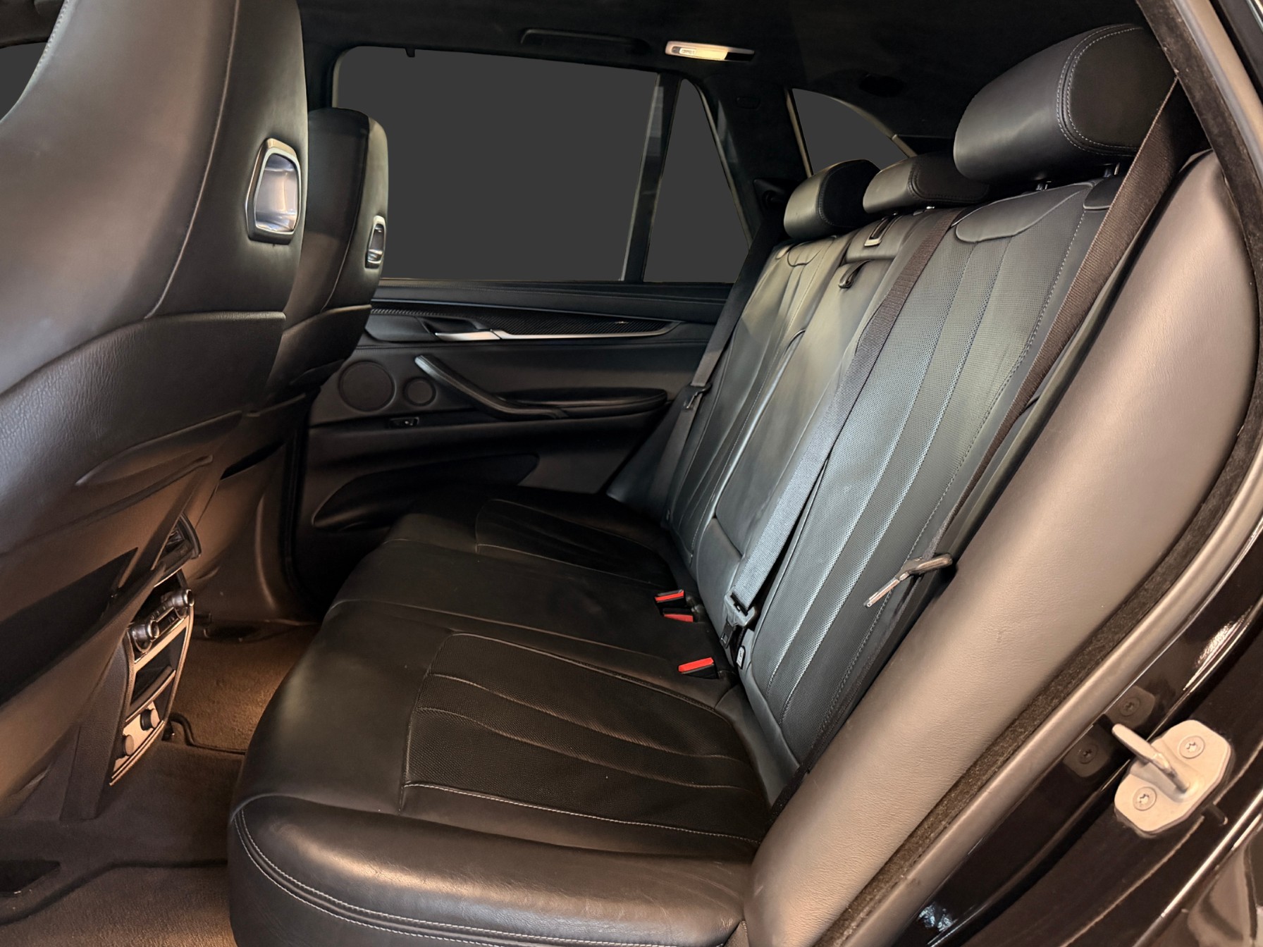 BMW X5M Steptronic-image-24