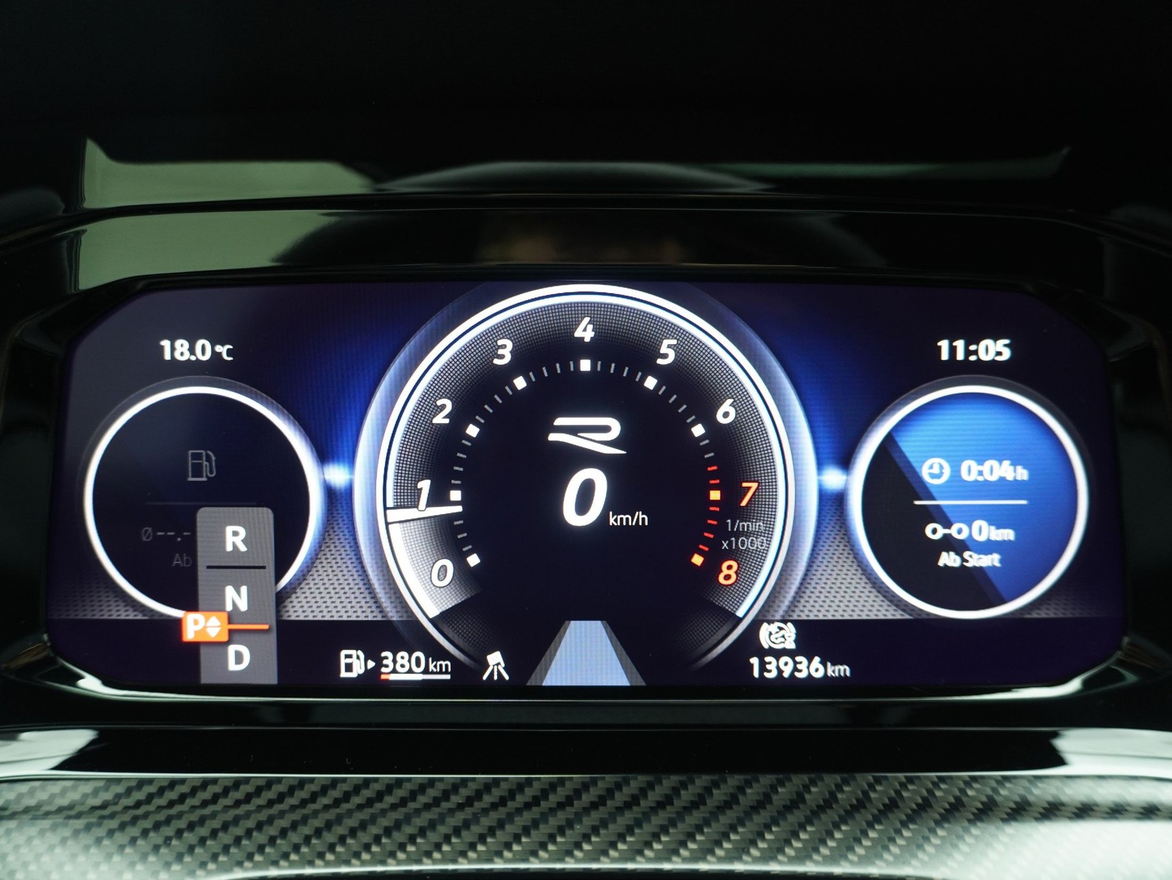 VW Golf 8 2.0 TSI DSG R Performance 4Motion 20 Years Akrapovic **Akrapovic Auspuffanlage**-image-18
