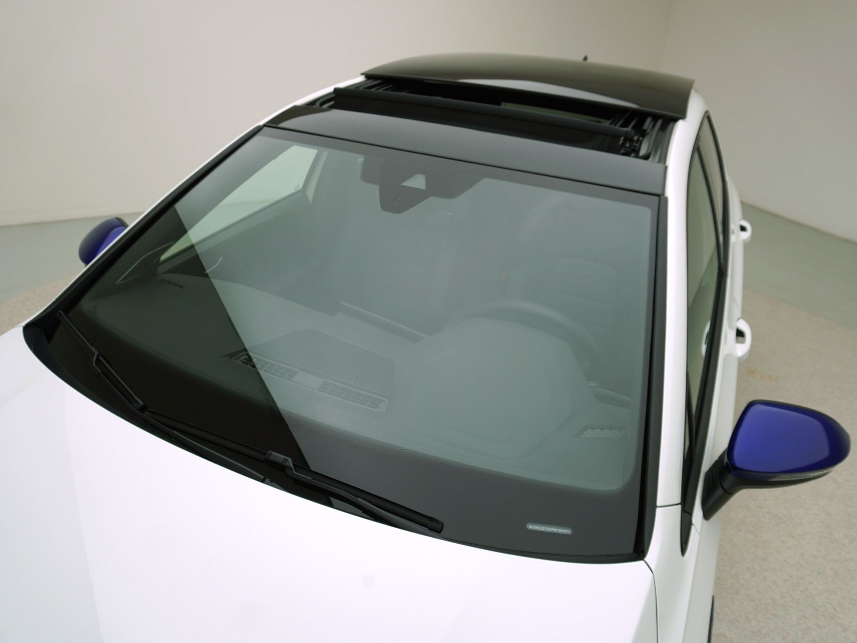 VW Golf 8 2.0 TSI DSG R Performance 4Motion 20 Years Akrapovic **Akrapovic Auspuffanlage**-image-8
