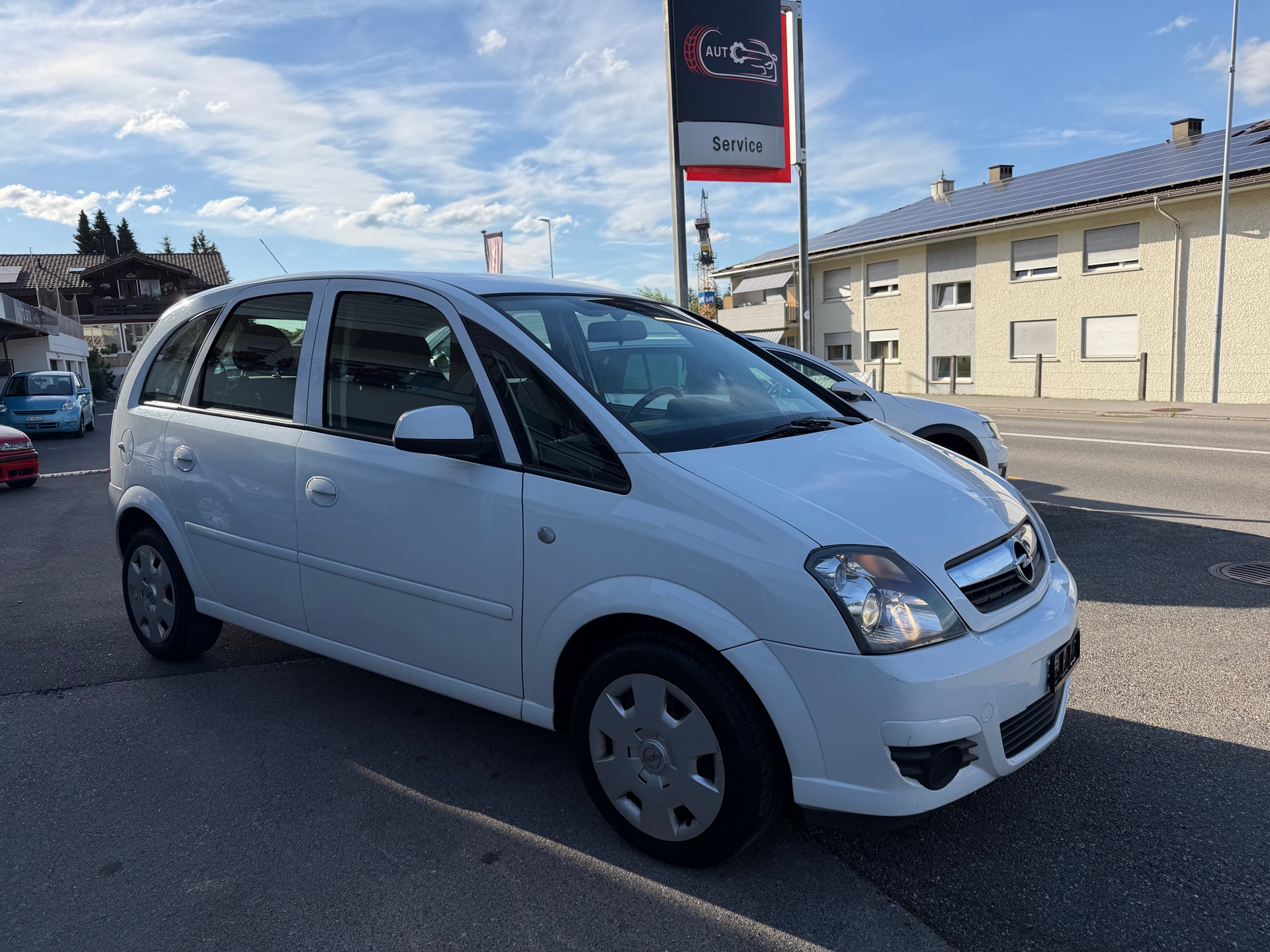 OPEL Meriva 1.6i-16 TP Edition Easytronic-image-1