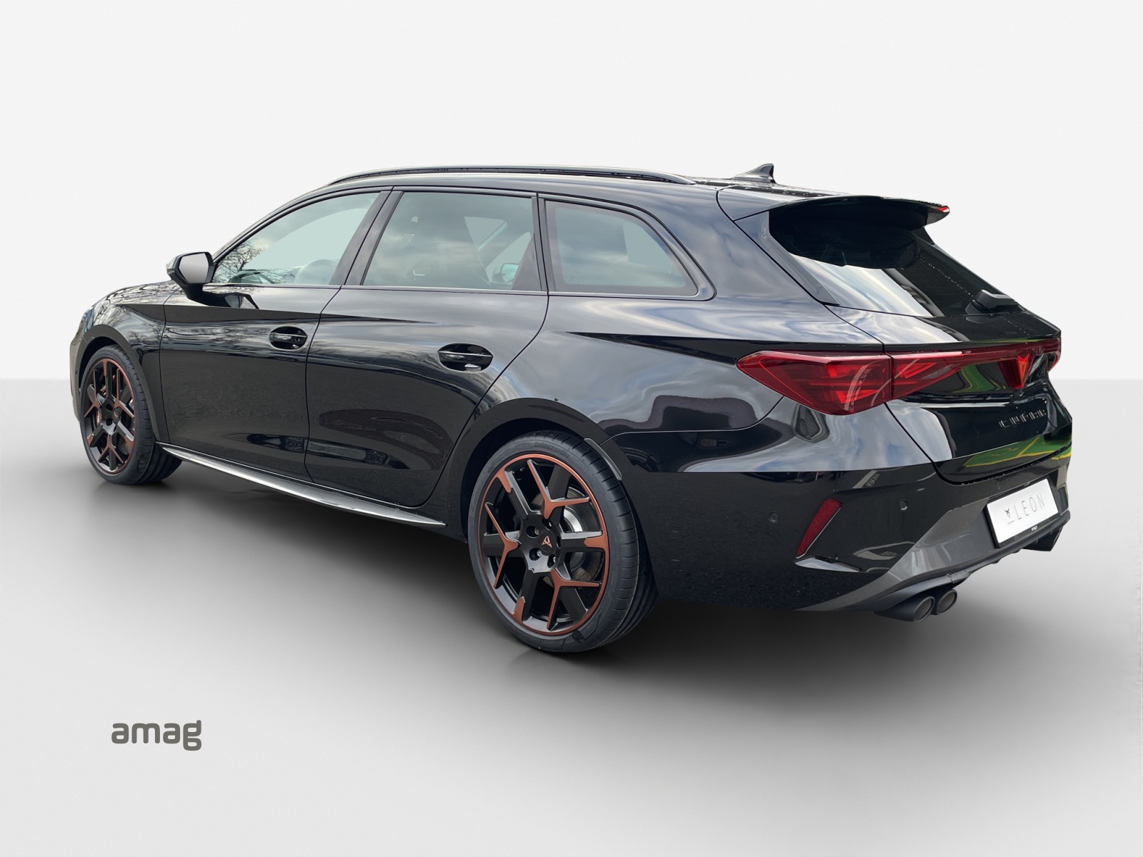 CUPRA LEON ST 2.0 TSI Extreme DSG 4Drive-image-2