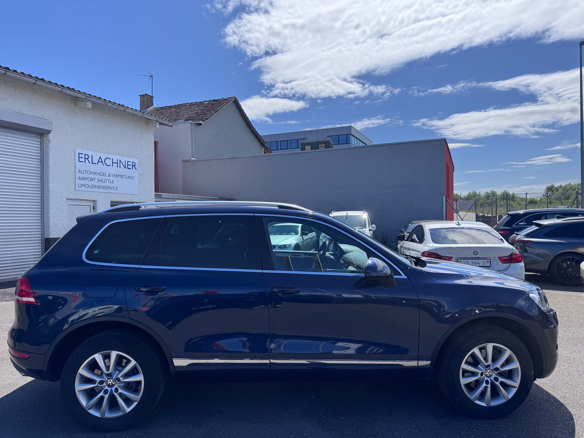 VW Touareg 3.0 TDI BlueMotion Technology Tiptronic-image-5