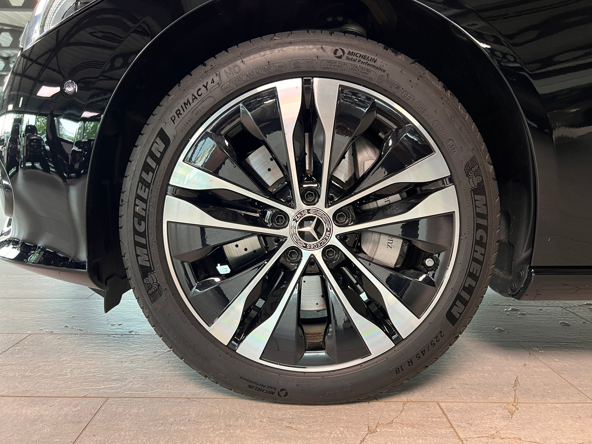 MERCEDES-BENZ C 300 e T EQ Hybrid-image-5
